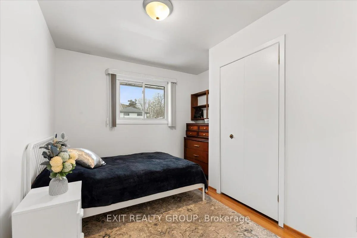 Photo 17 of 12 Chown Crescent, Belleville, Thurlow Ward — HOMEH