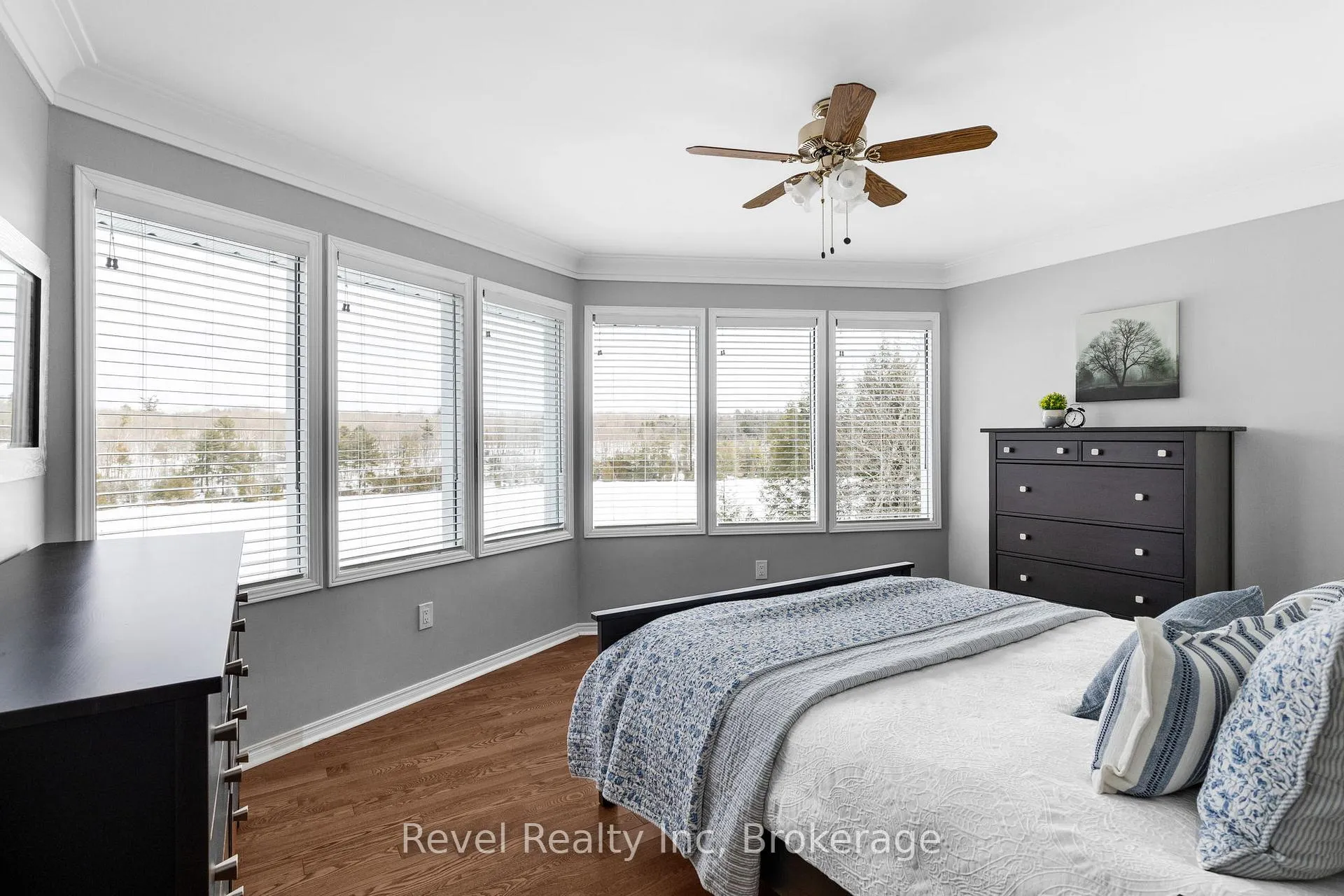 Photo 16 of 75 Silver Point Drive, Seguin — HOMEH