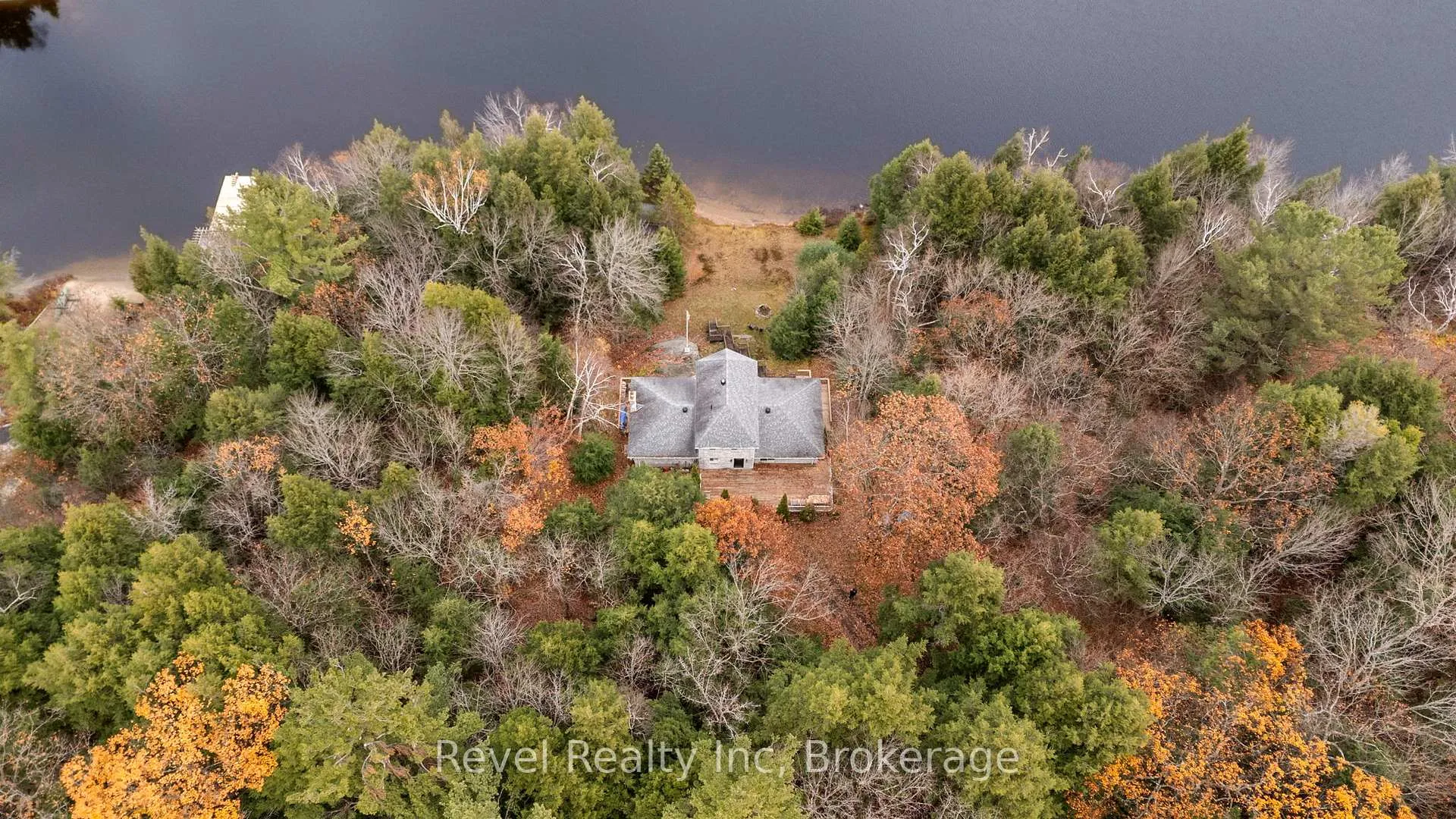 Photo 28 of 75 Silver Point Drive, Seguin — HOMEH