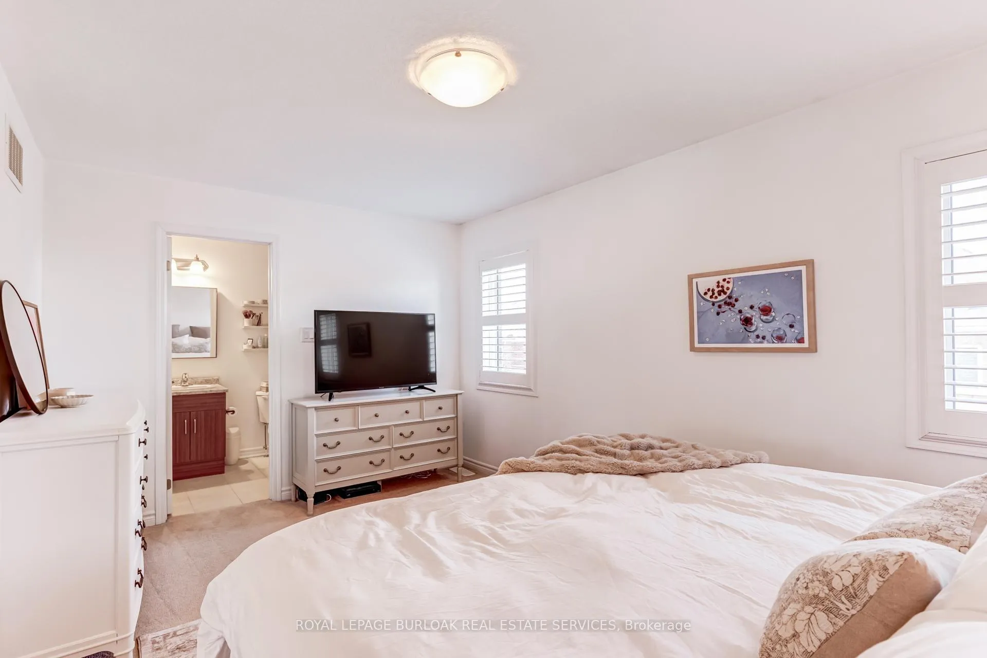 Photo 29 of 137 McMonies Drive, Hamilton, Waterdown — HOMEH
