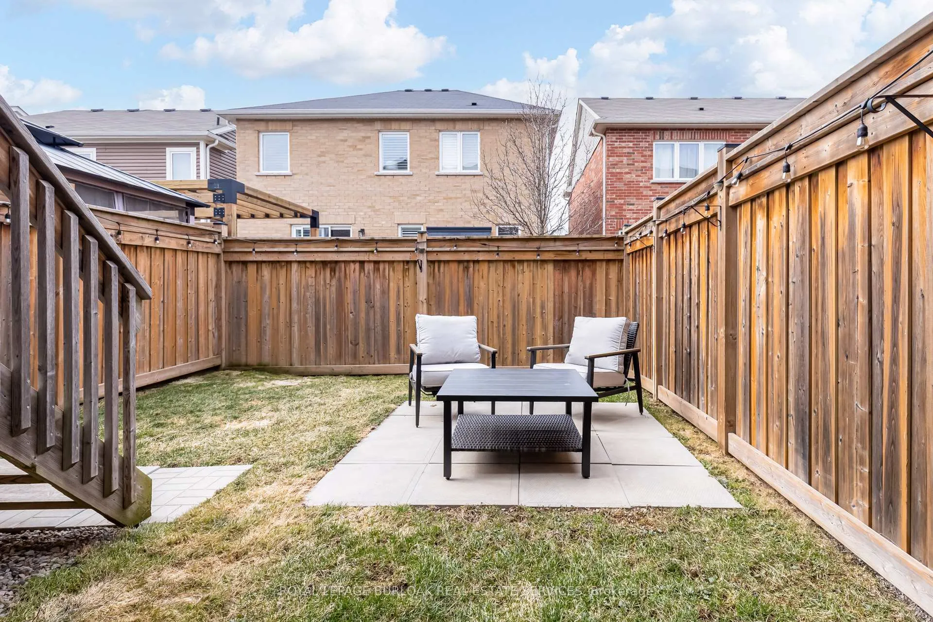 Photo 43 of 137 McMonies Drive, Hamilton, Waterdown — HOMEH