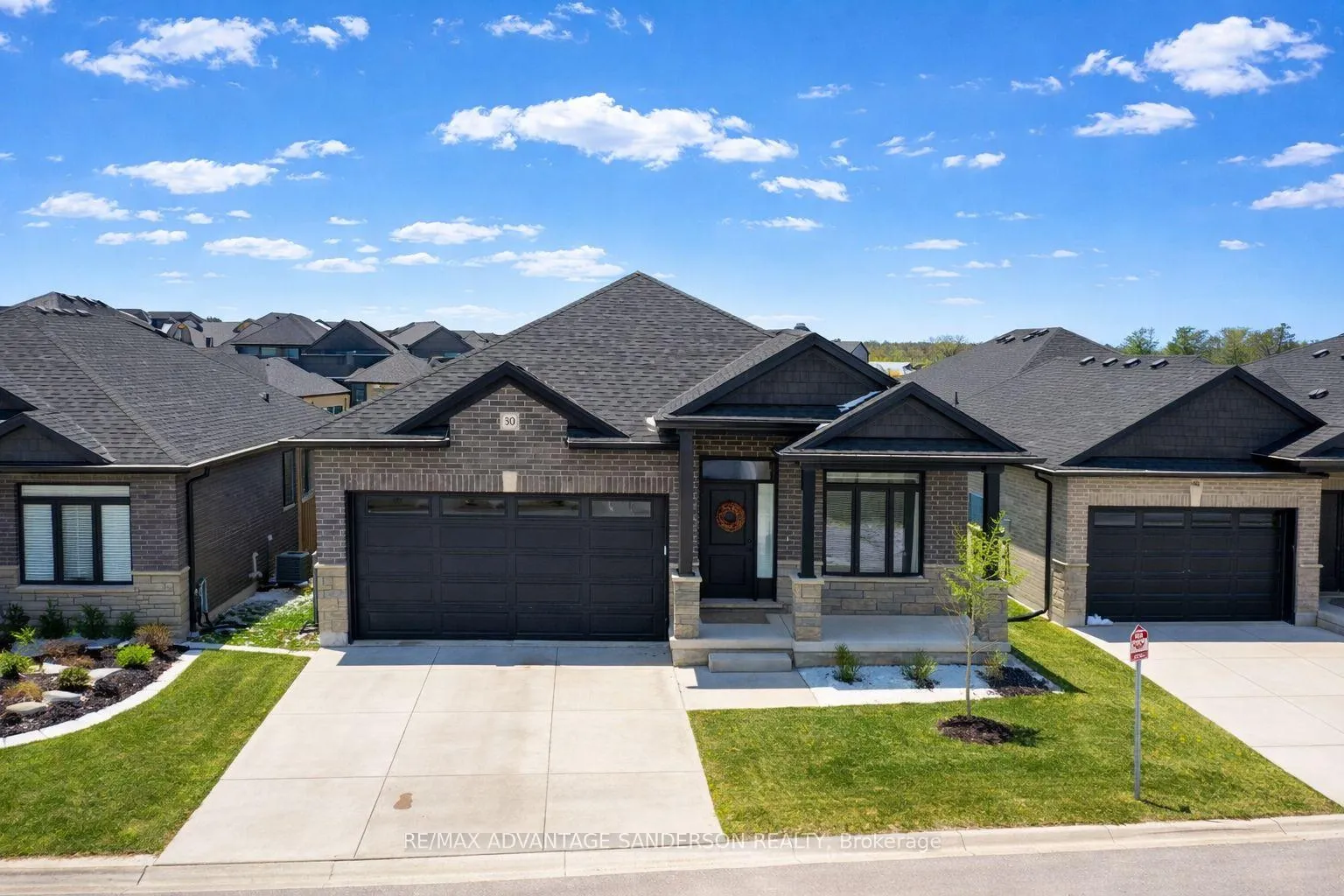 Photo 2 of Unit 30, 383 Daventry Way, Middlesex Centre, Komoka — HOMEH