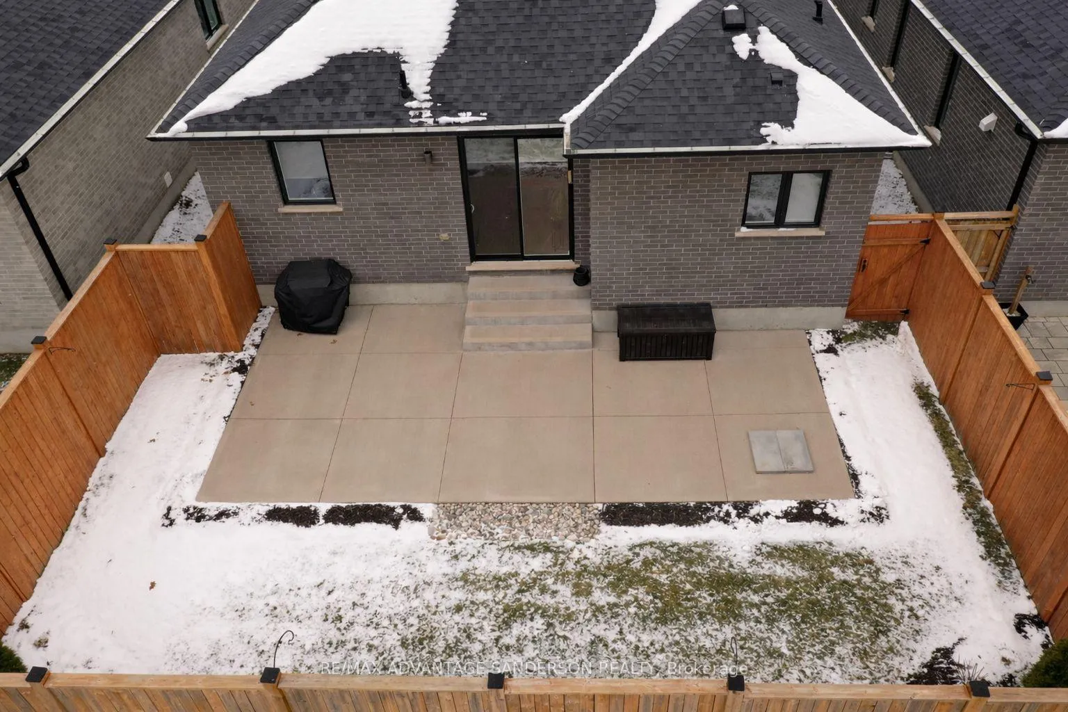 Photo 9 of Unit 30, 383 Daventry Way, Middlesex Centre, Komoka — HOMEH
