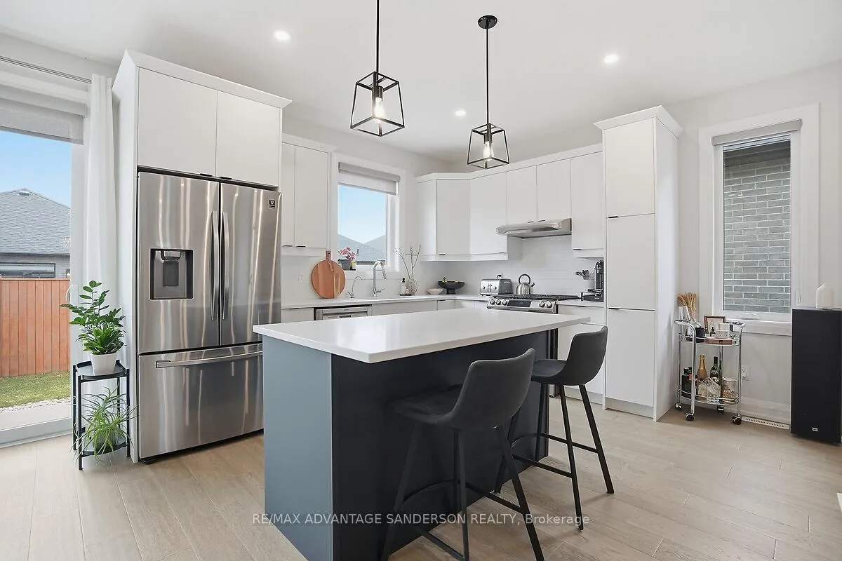 Photo 24 of Unit 30, 383 Daventry Way, Middlesex Centre, Komoka — HOMEH