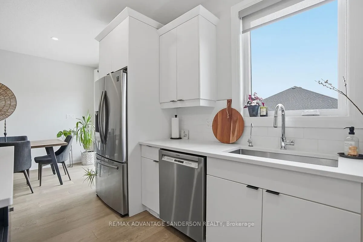 Photo 28 of Unit 30, 383 Daventry Way, Middlesex Centre, Komoka — HOMEH