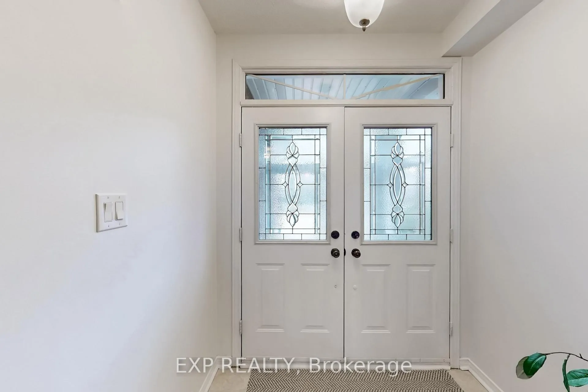 Photo 3 of 248 Morningmist Street, Brampton, Sandringham-Wellington — HOMEH
