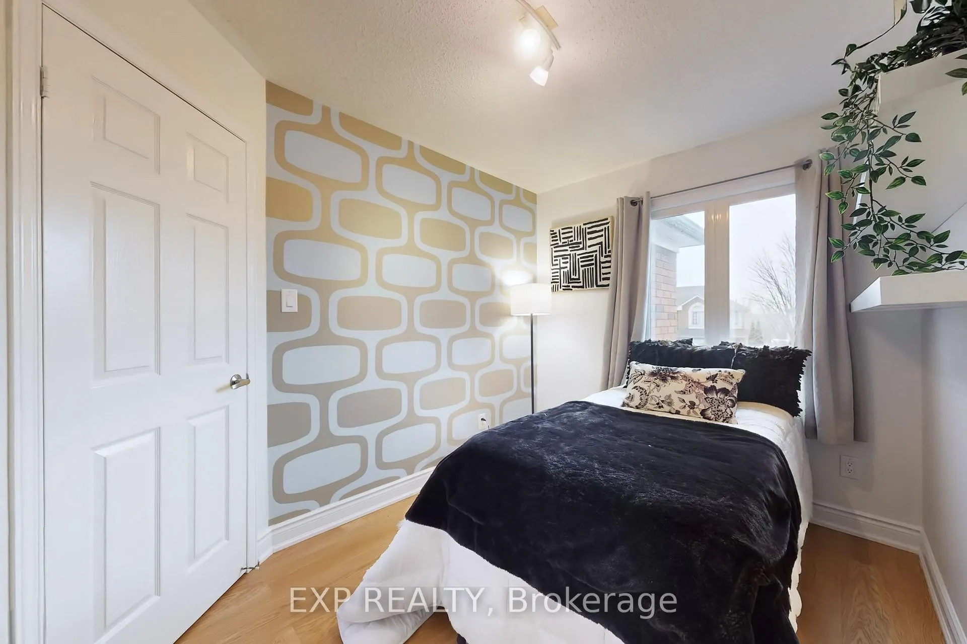 Photo 30 of 248 Morningmist Street, Brampton, Sandringham-Wellington — HOMEH