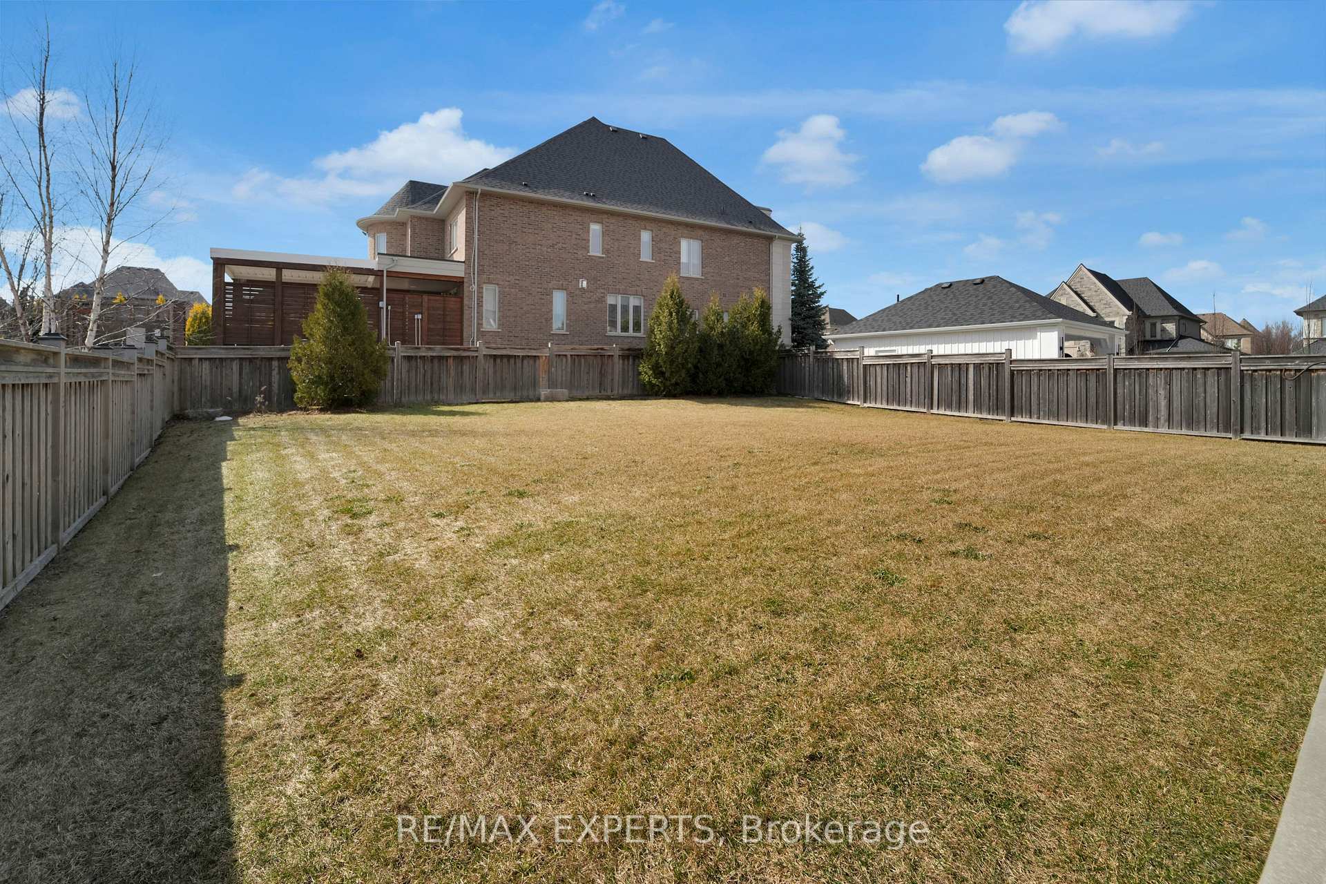 Photo 46 of 52 Skyline Trail, King, Nobleton — HOMEH