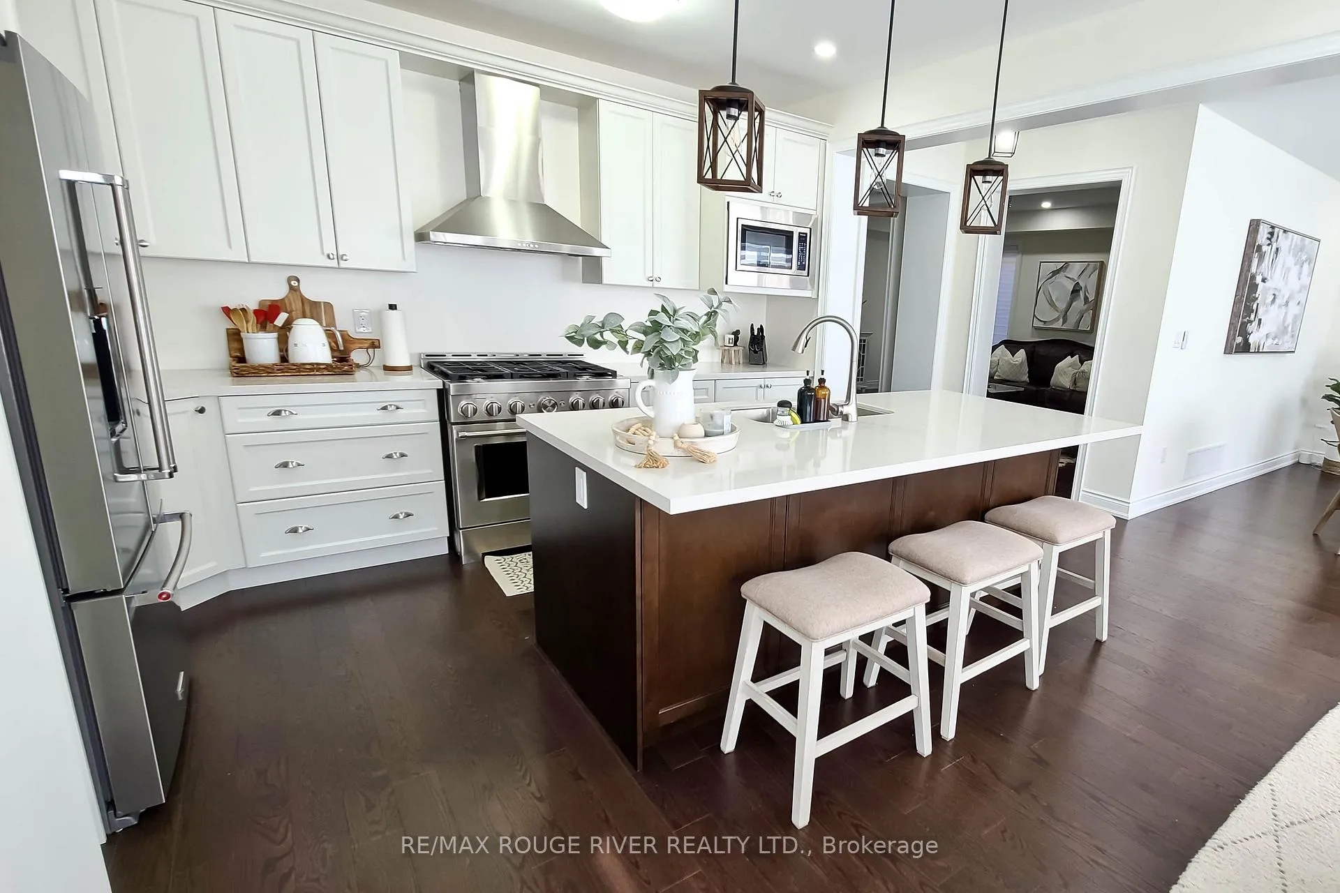 Photo 10 of 54 Highlands Boulevard, Cavan Monaghan, Cavan Twp — HOMEH