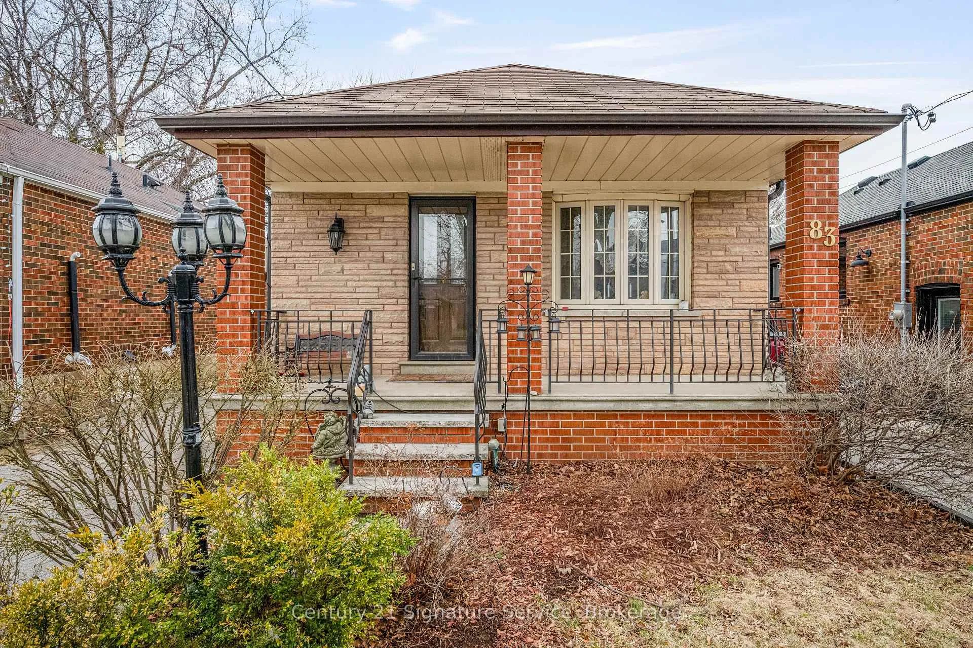 Photo 2 of 83 Elma Street, Etobicoke, Mimico — HOMEH
