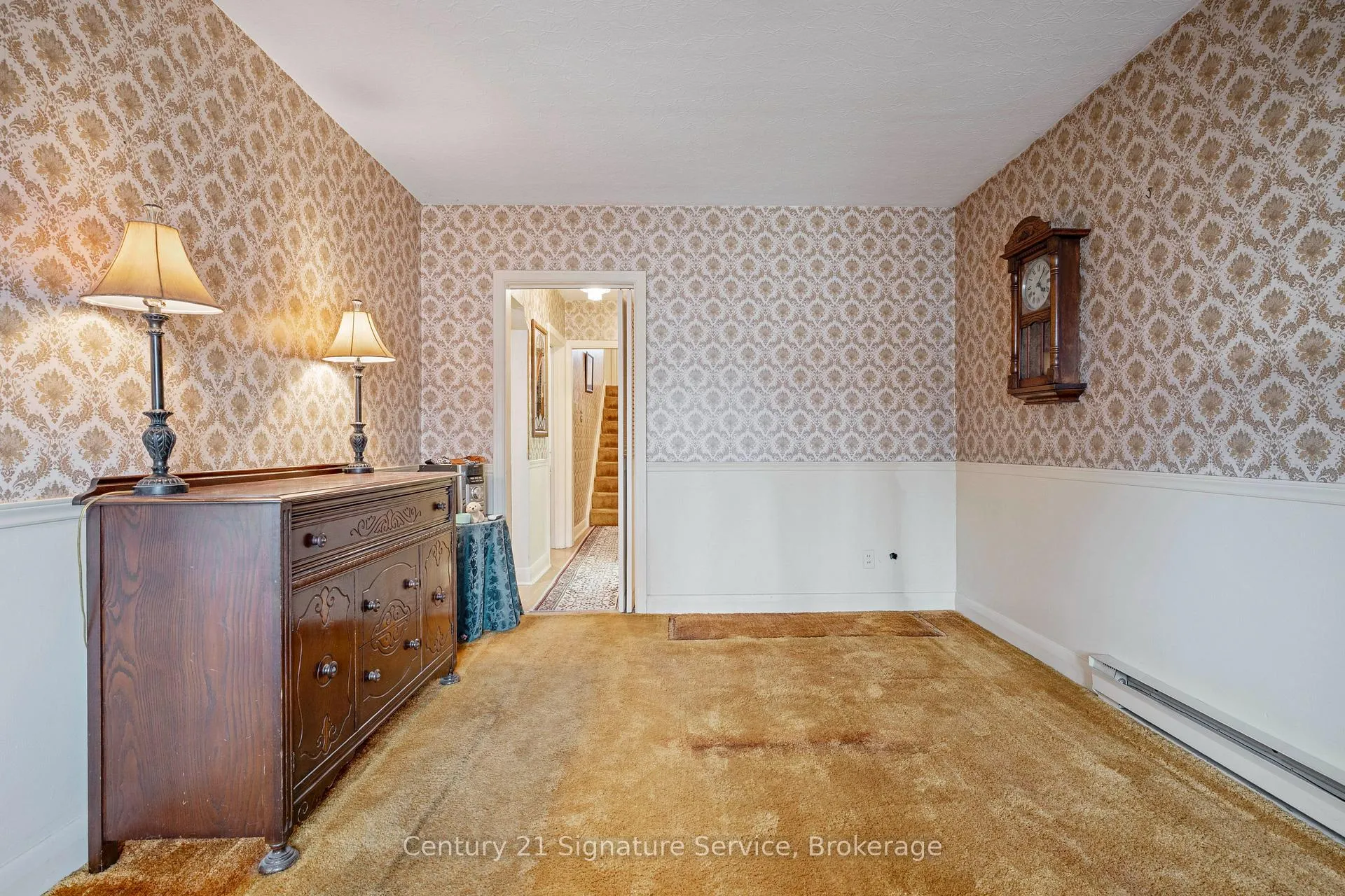 Photo 6 of 83 Elma Street, Etobicoke, Mimico — HOMEH