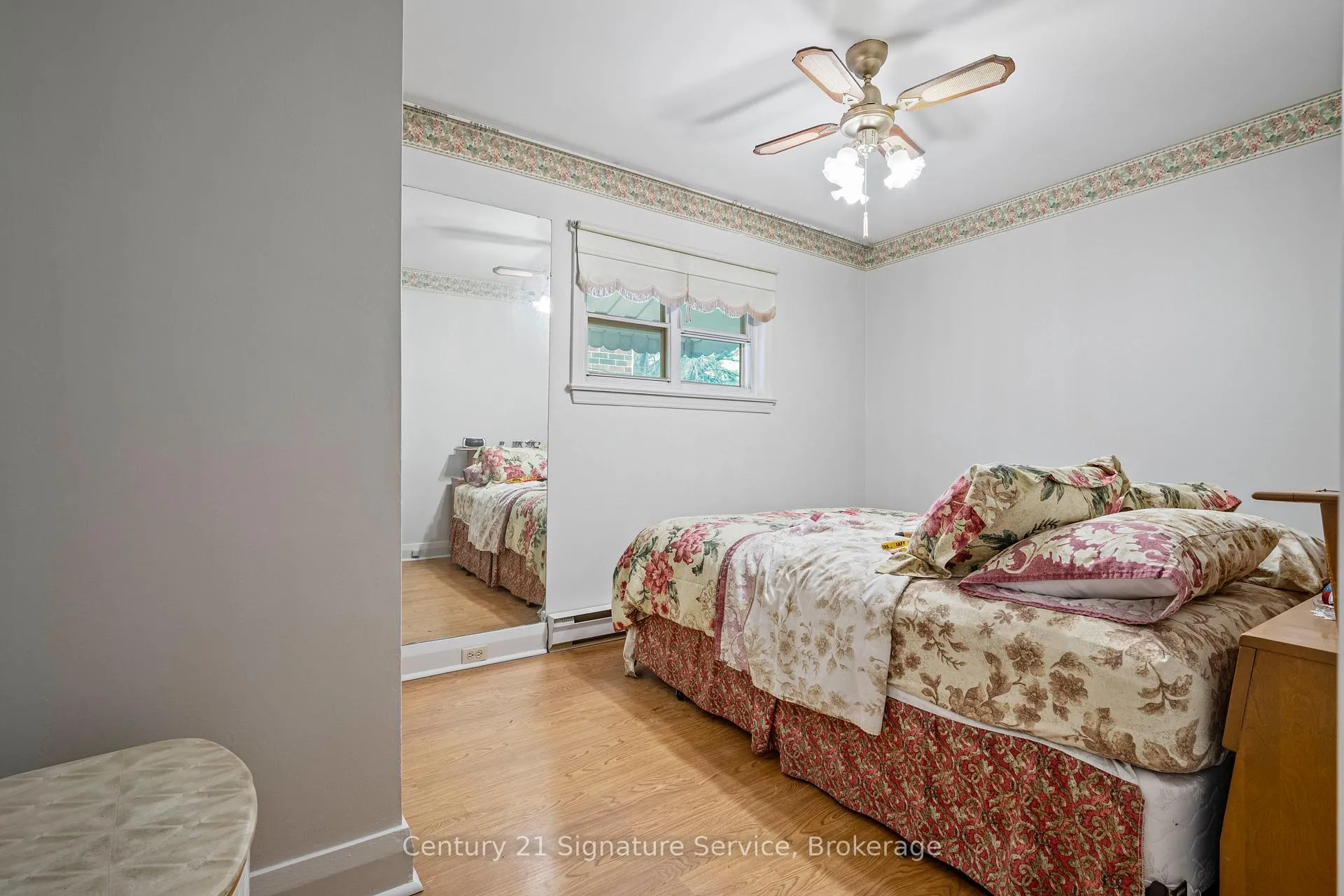 Photo 10 of 83 Elma Street, Etobicoke, Mimico — HOMEH