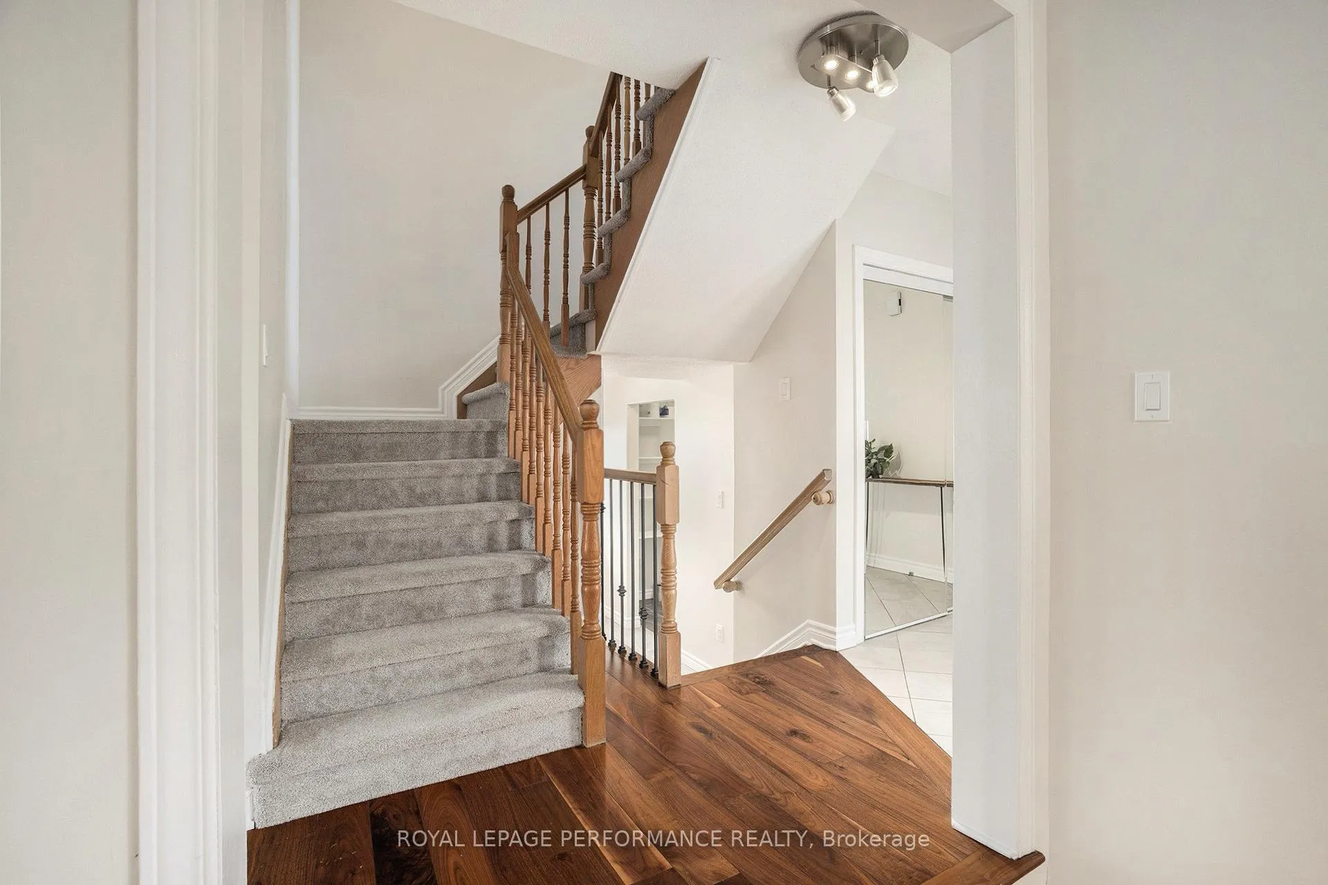 Photo 13 of 56 Ipswich Terrace, Ottawa, Kanata - Morgan's Grant/South March — HOMEH