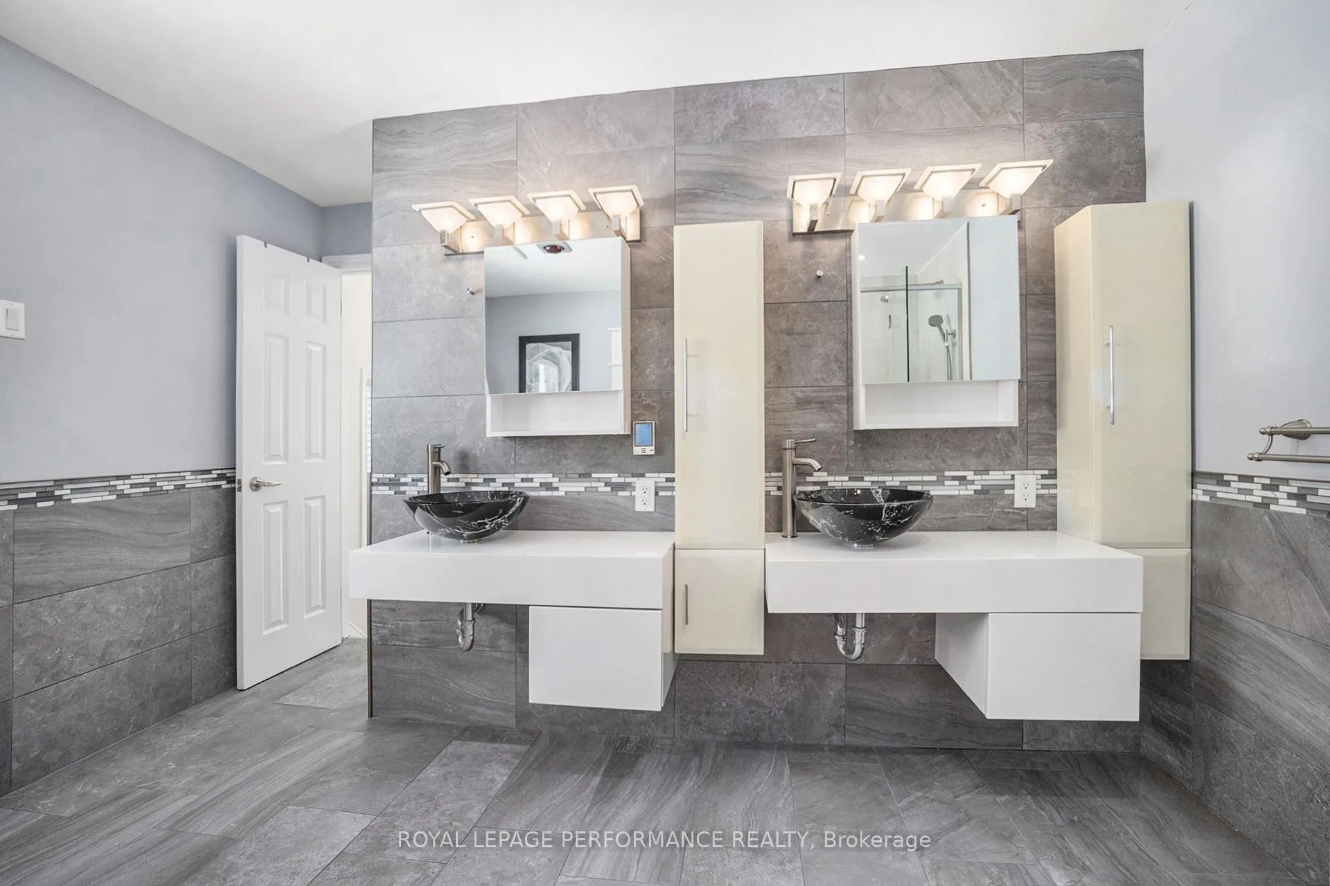 Photo 17 of 56 Ipswich Terrace, Ottawa, Kanata - Morgan's Grant/South March — HOMEH