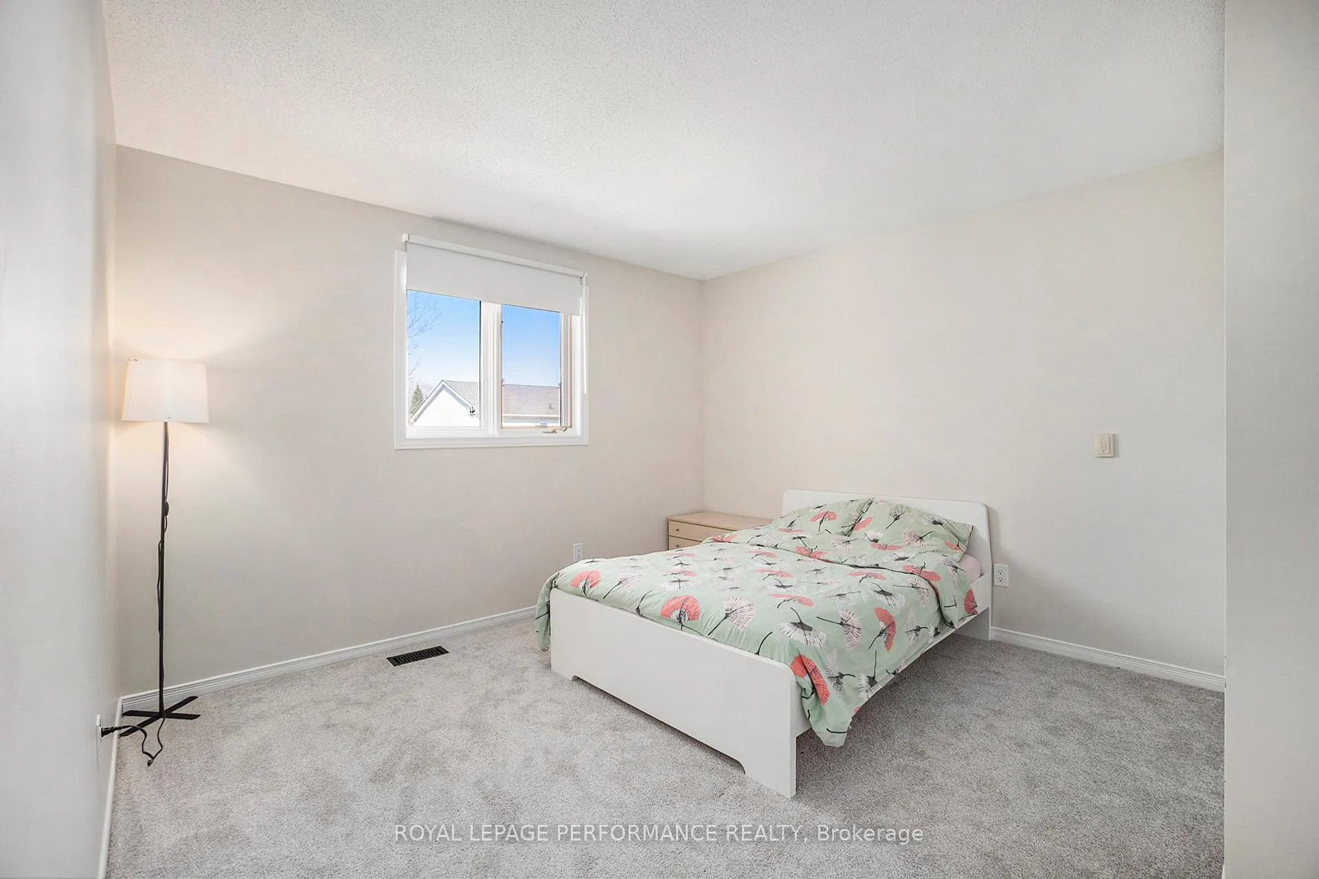 Photo 18 of 56 Ipswich Terrace, Ottawa, Kanata - Morgan's Grant/South March — HOMEH