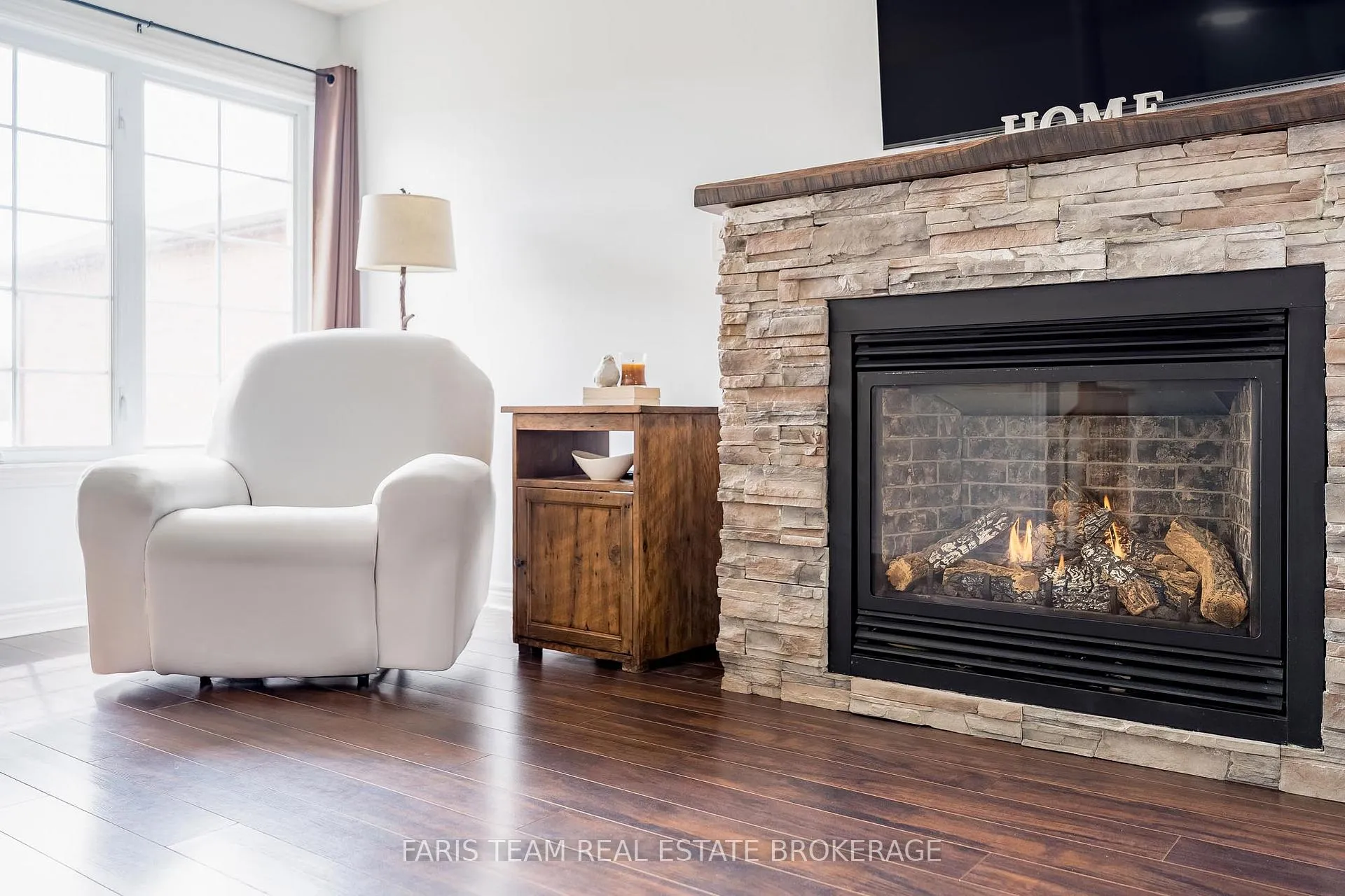 Photo 11 of 1004 Leslie Drive, Innisfil, Alcona — HOMEH