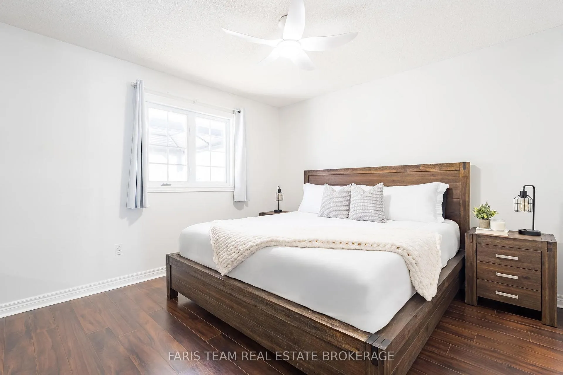 Photo 12 of 1004 Leslie Drive, Innisfil, Alcona — HOMEH