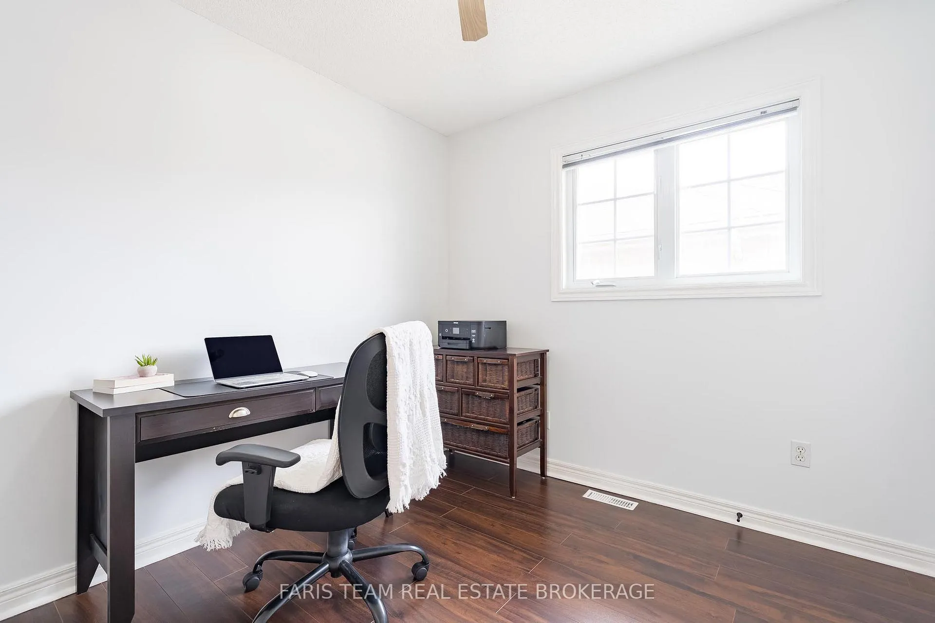 Photo 16 of 1004 Leslie Drive, Innisfil, Alcona — HOMEH