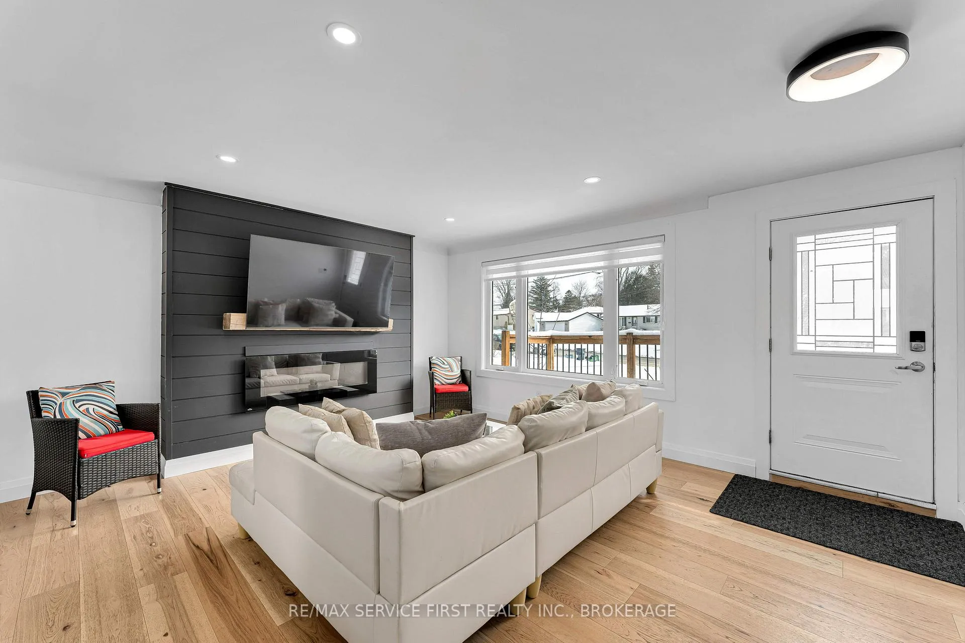 Photo 5 of 1209 Lincoln Drive, Kingston, South of Taylor-Kidd Blvd — HOMEH