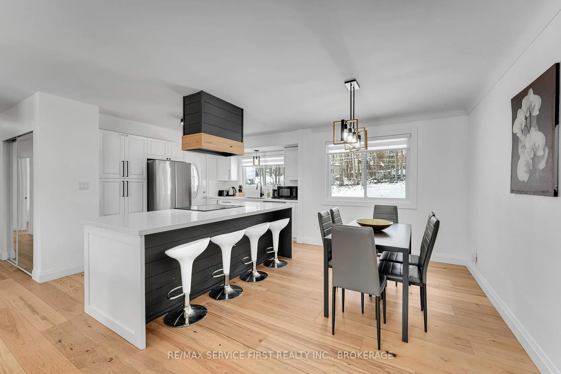 Photo 12 of 1209 Lincoln Drive, Kingston, South of Taylor-Kidd Blvd — HOMEH