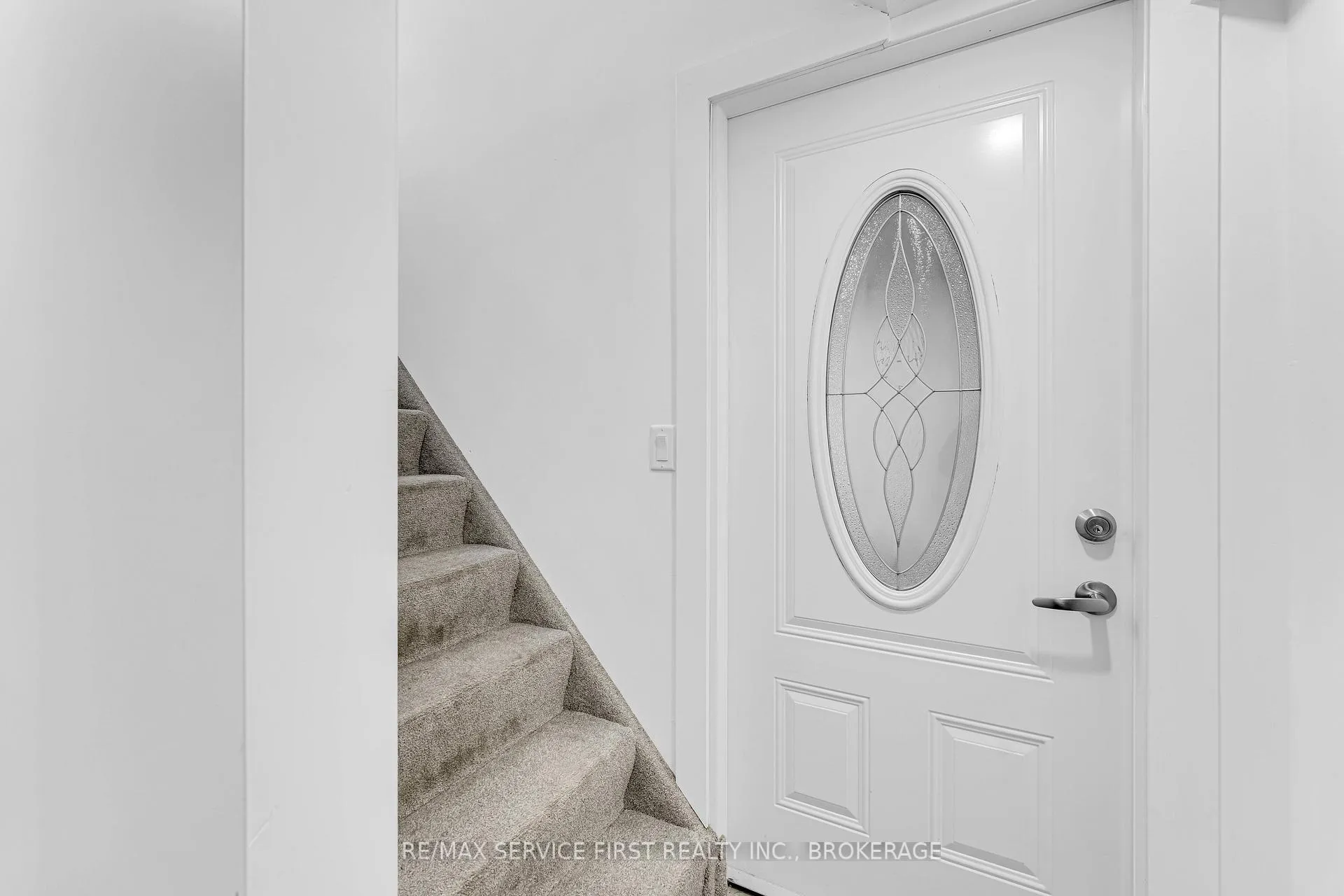 Photo 25 of 1209 Lincoln Drive, Kingston, South of Taylor-Kidd Blvd — HOMEH