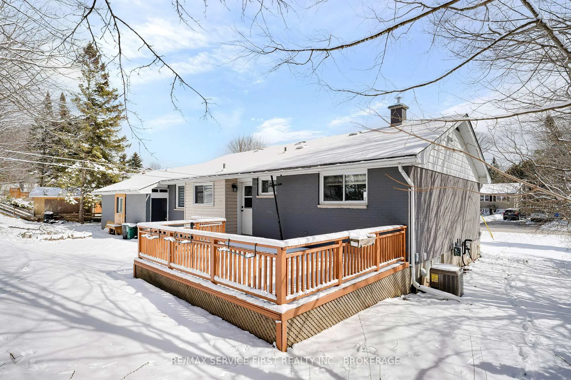 Photo 43 of 1209 Lincoln Drive, Kingston, South of Taylor-Kidd Blvd — HOMEH