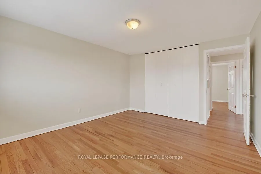 Photo 18 of 30 Mulvagh Avenue, Ottawa, Borden Farm/Stewart Farm/Carleton Heights/Parkwood Hills — HOMEH