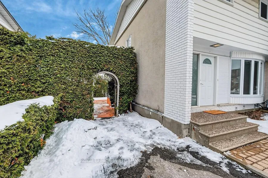 Photo 31 of 30 Mulvagh Avenue, Ottawa, Borden Farm/Stewart Farm/Carleton Heights/Parkwood Hills — HOMEH