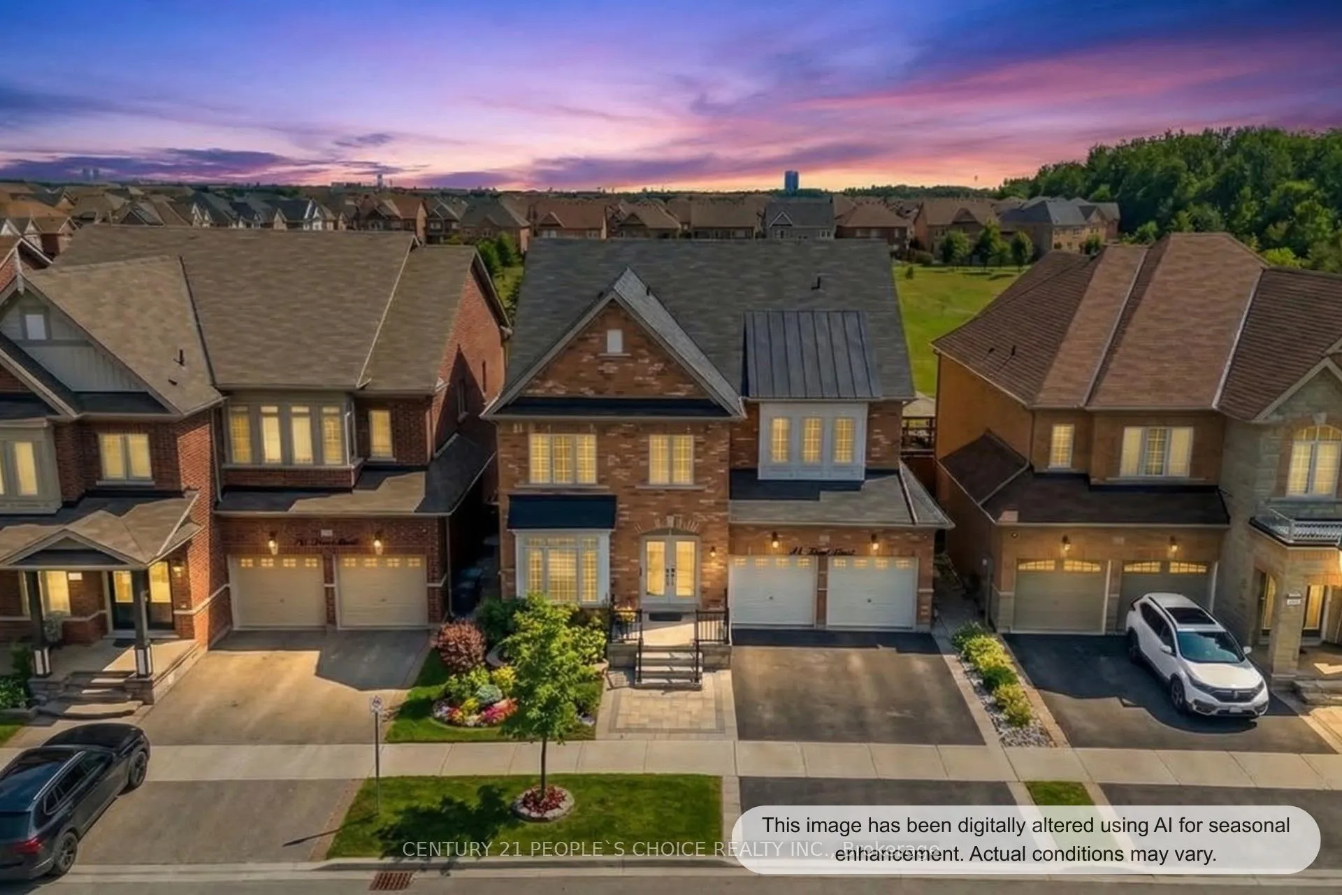 Photo 2 of 28 Truro Circle, Brampton, Northwest Brampton — HOMEH