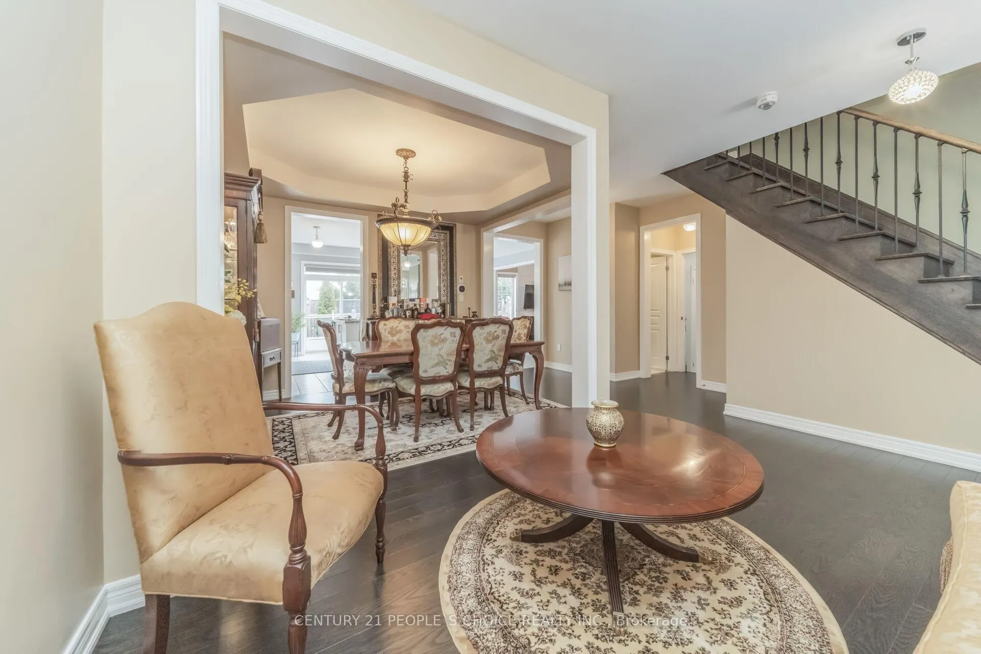 Photo 7 of 28 Truro Circle, Brampton, Northwest Brampton — HOMEH