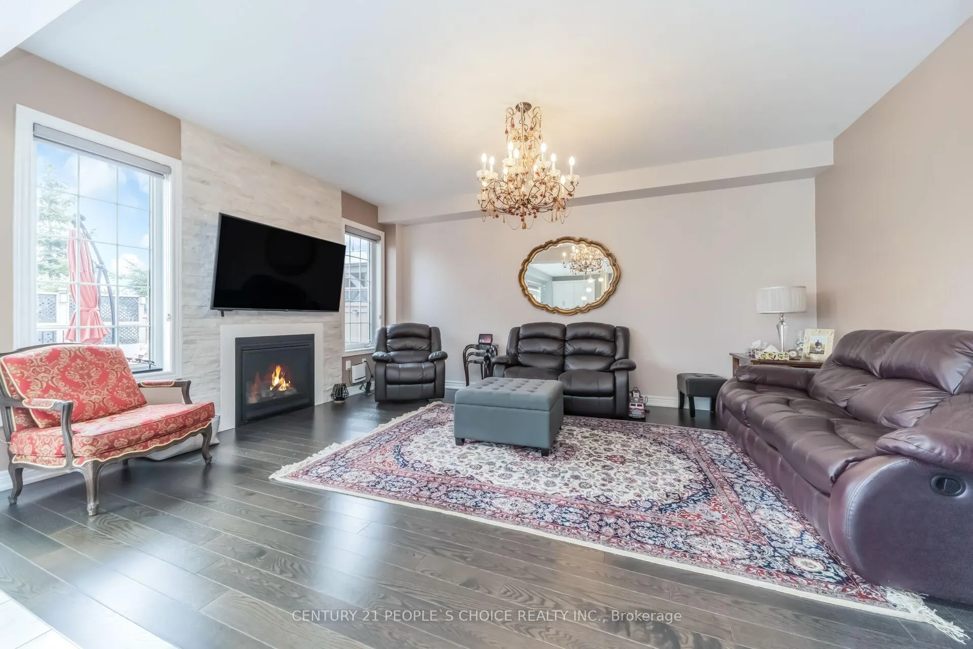 Photo 11 of 28 Truro Circle, Brampton, Northwest Brampton — HOMEH