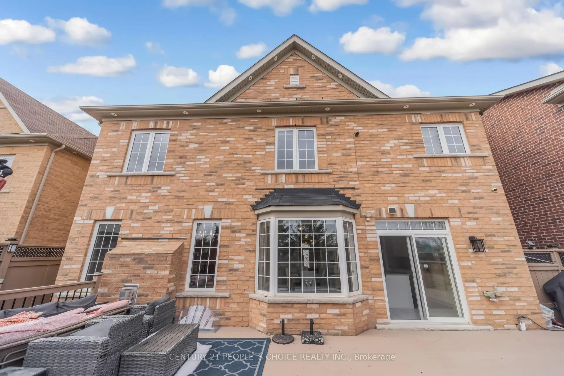 Photo 49 of 28 Truro Circle, Brampton, Northwest Brampton — HOMEH