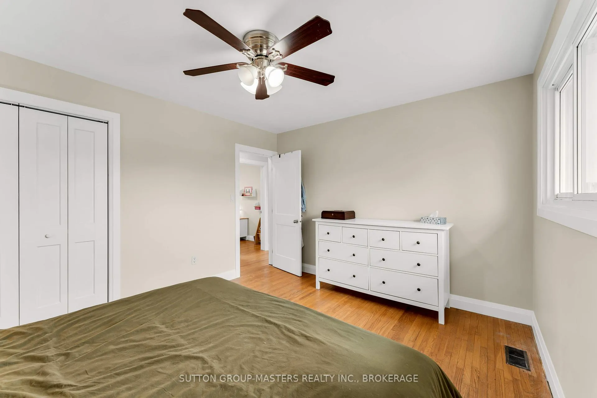 Photo 29 of 22 Montgomery Boulevard, Kingston, City Southwest — HOMEH