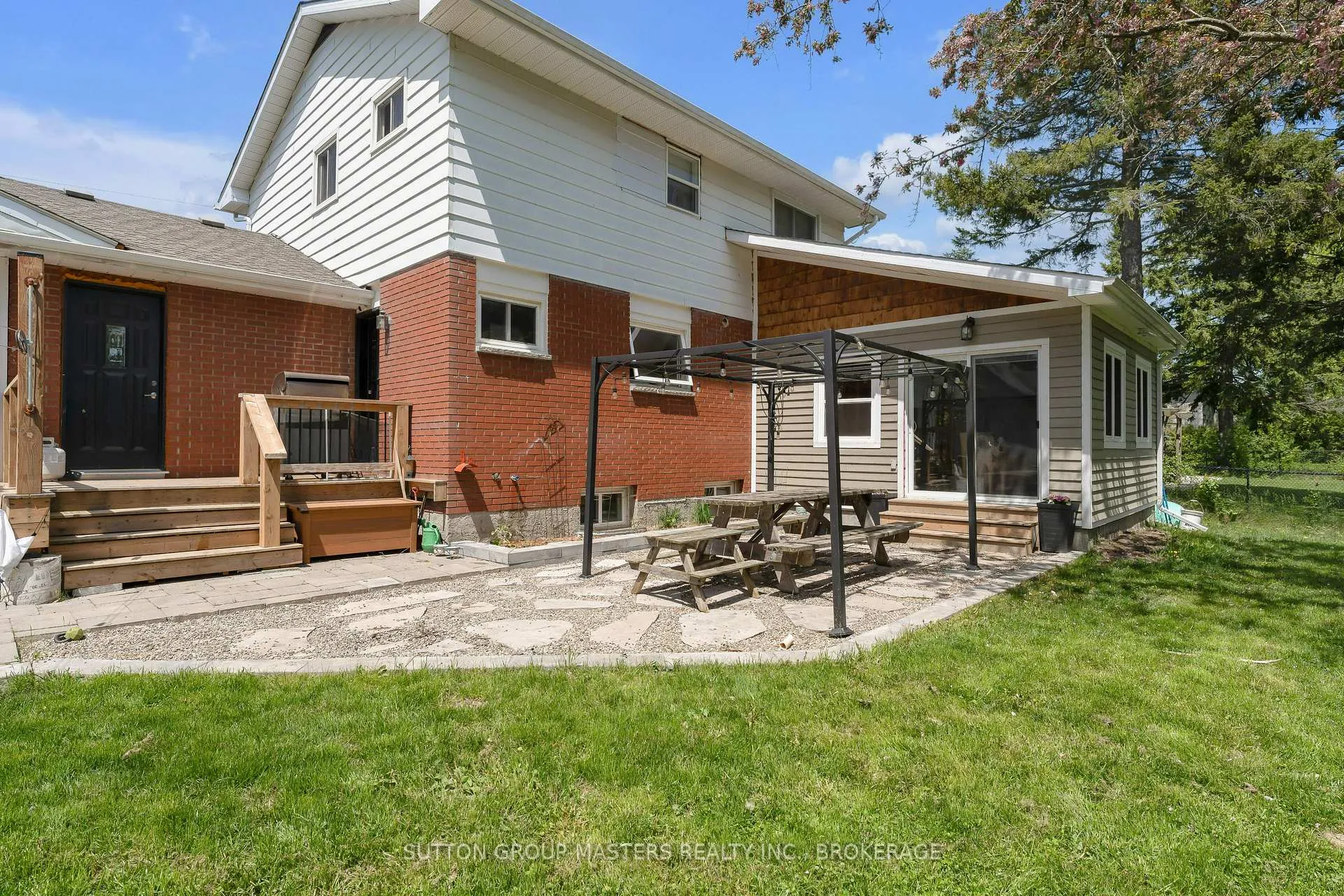 Photo 41 of 22 Montgomery Boulevard, Kingston, City Southwest — HOMEH