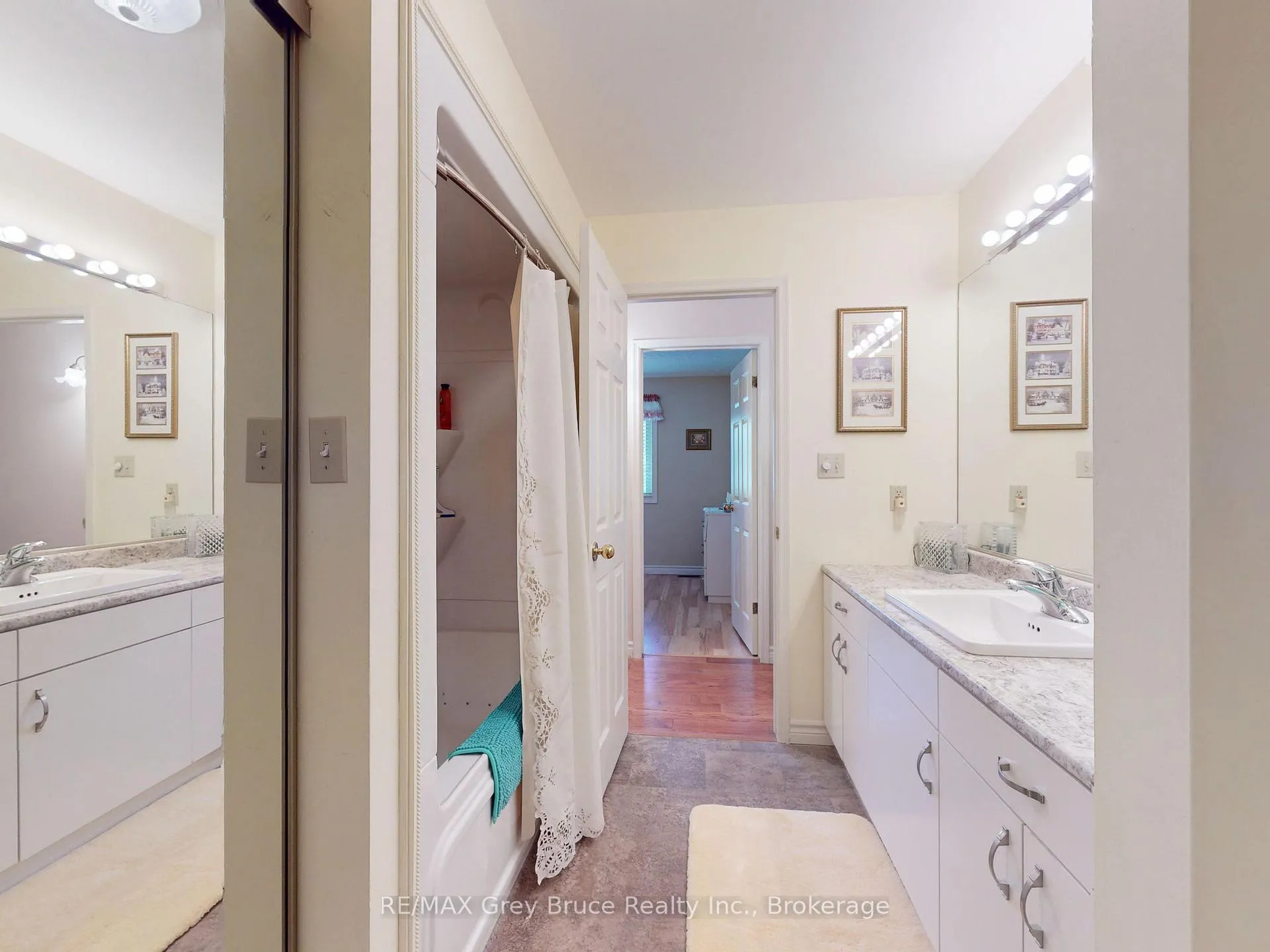 Photo 27 of 560 20th Street E, Owen Sound — HOMEH