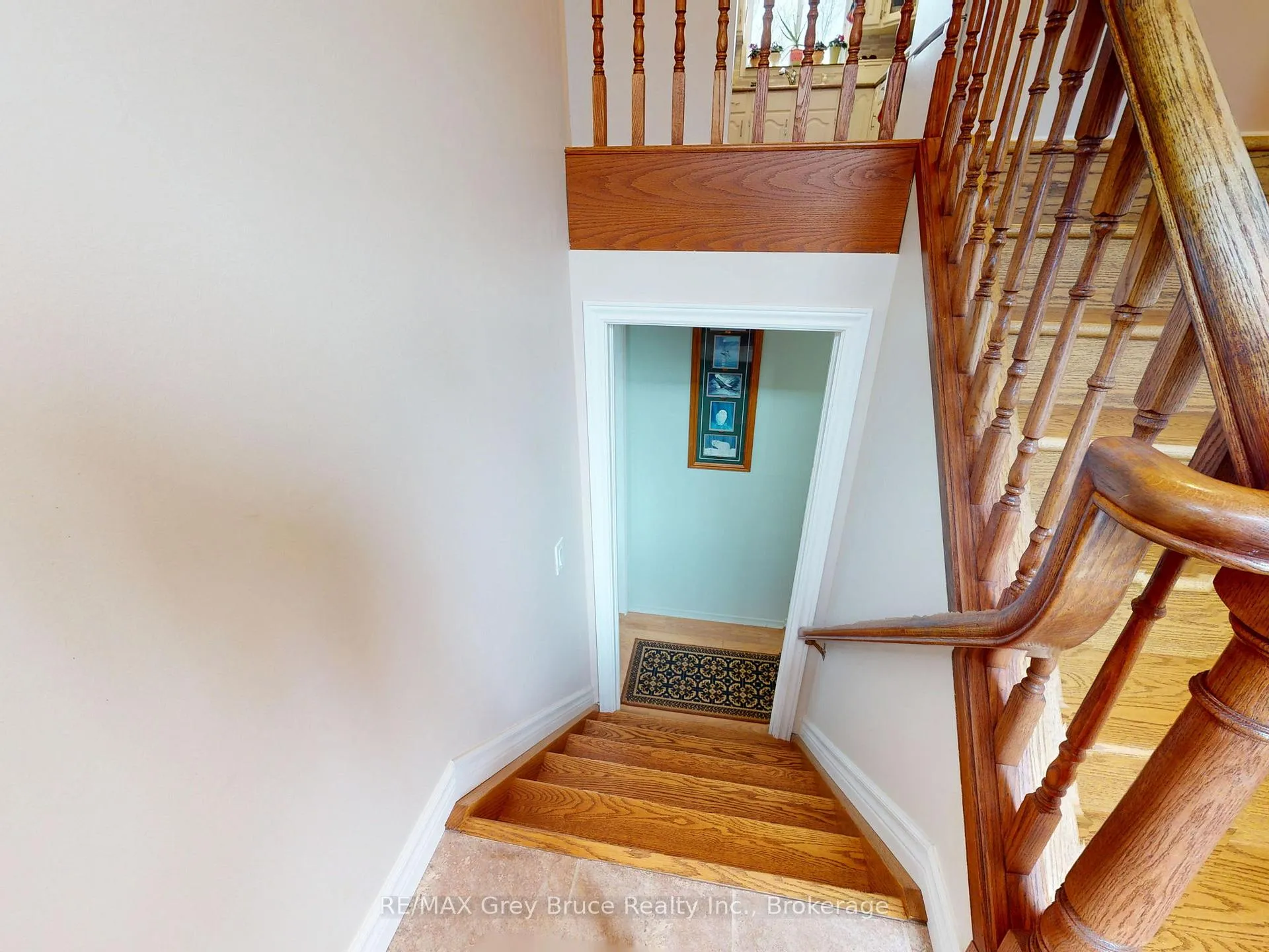 Photo 30 of 560 20th Street E, Owen Sound — HOMEH