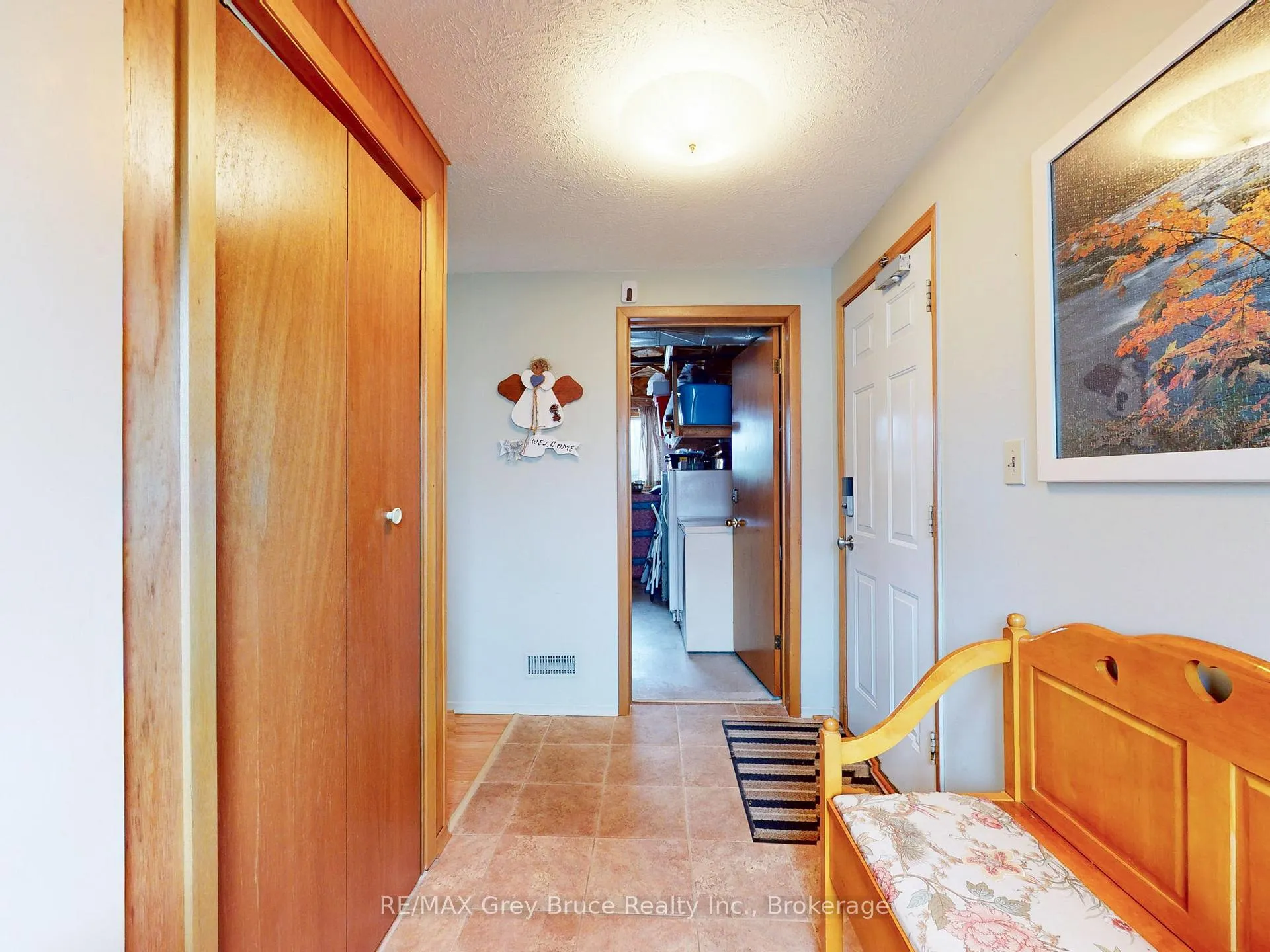 Photo 41 of 560 20th Street E, Owen Sound — HOMEH