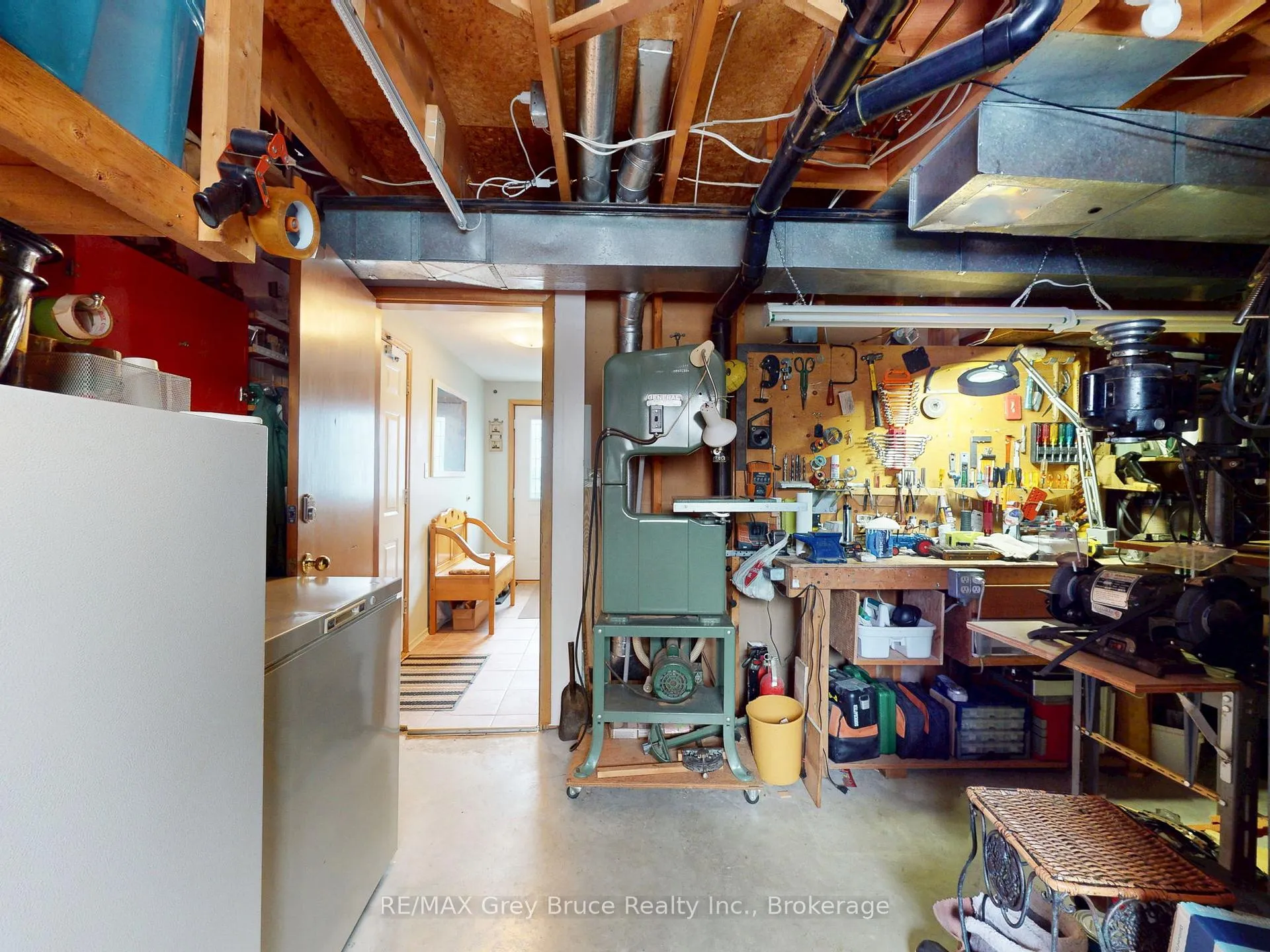 Photo 43 of 560 20th Street E, Owen Sound — HOMEH
