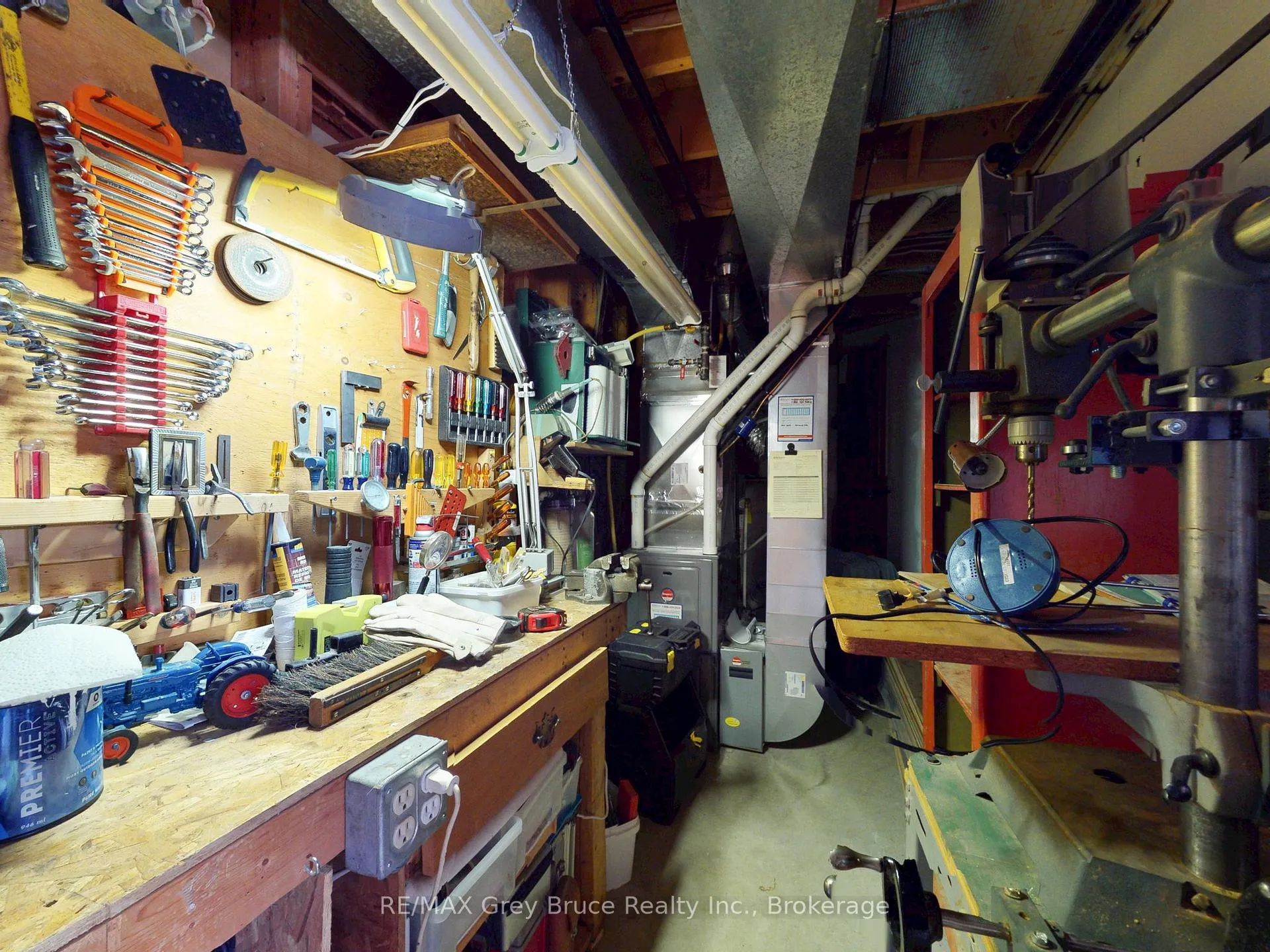 Photo 44 of 560 20th Street E, Owen Sound — HOMEH