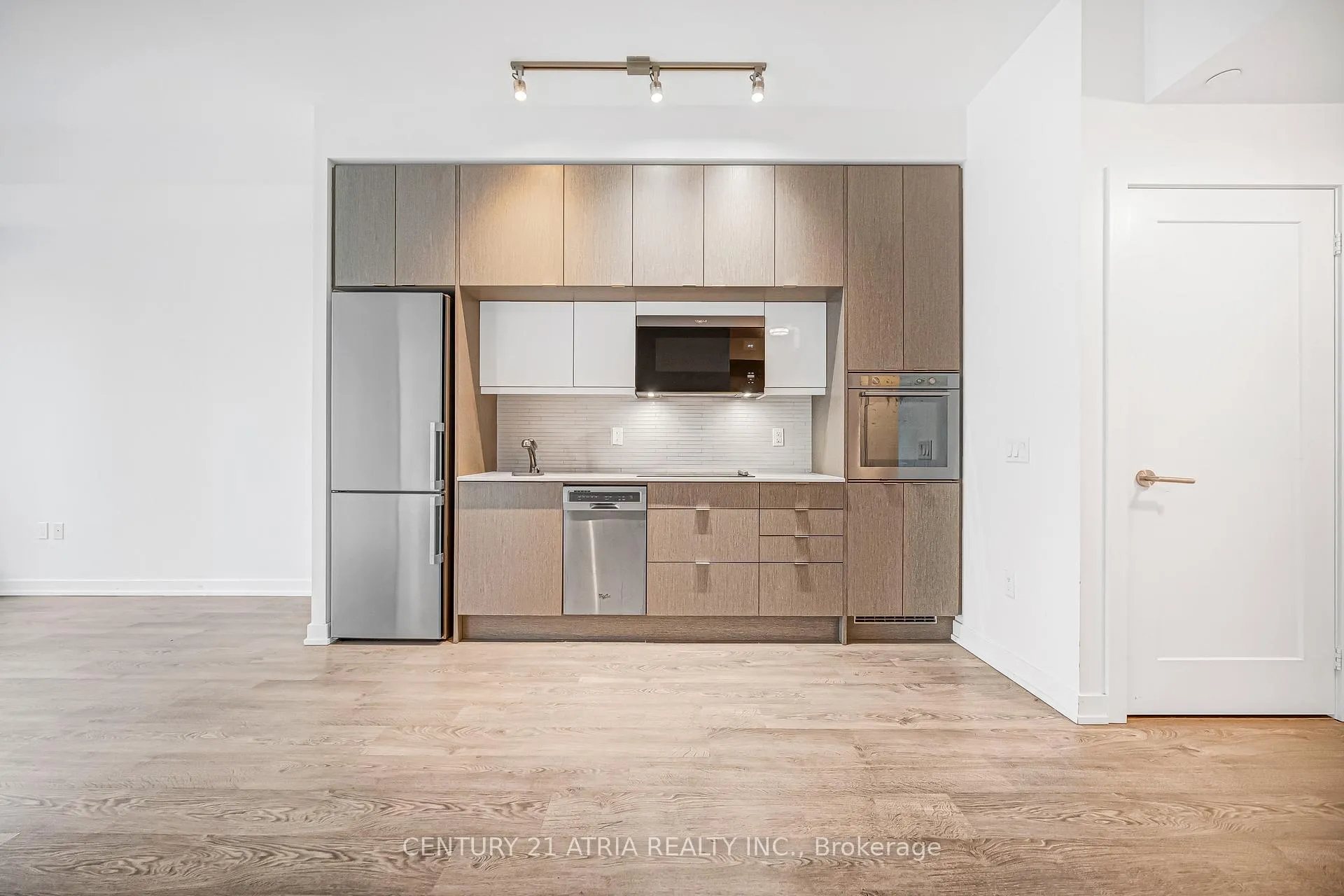 Front of Unit 2804, 10 York Street