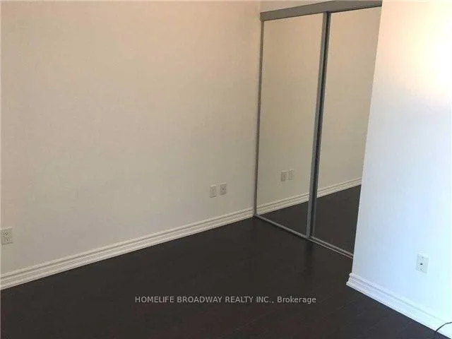 Photo 3 of Unit 5606, 386 Yonge Street, Toronto, Bay Street Corridor — HOMEH