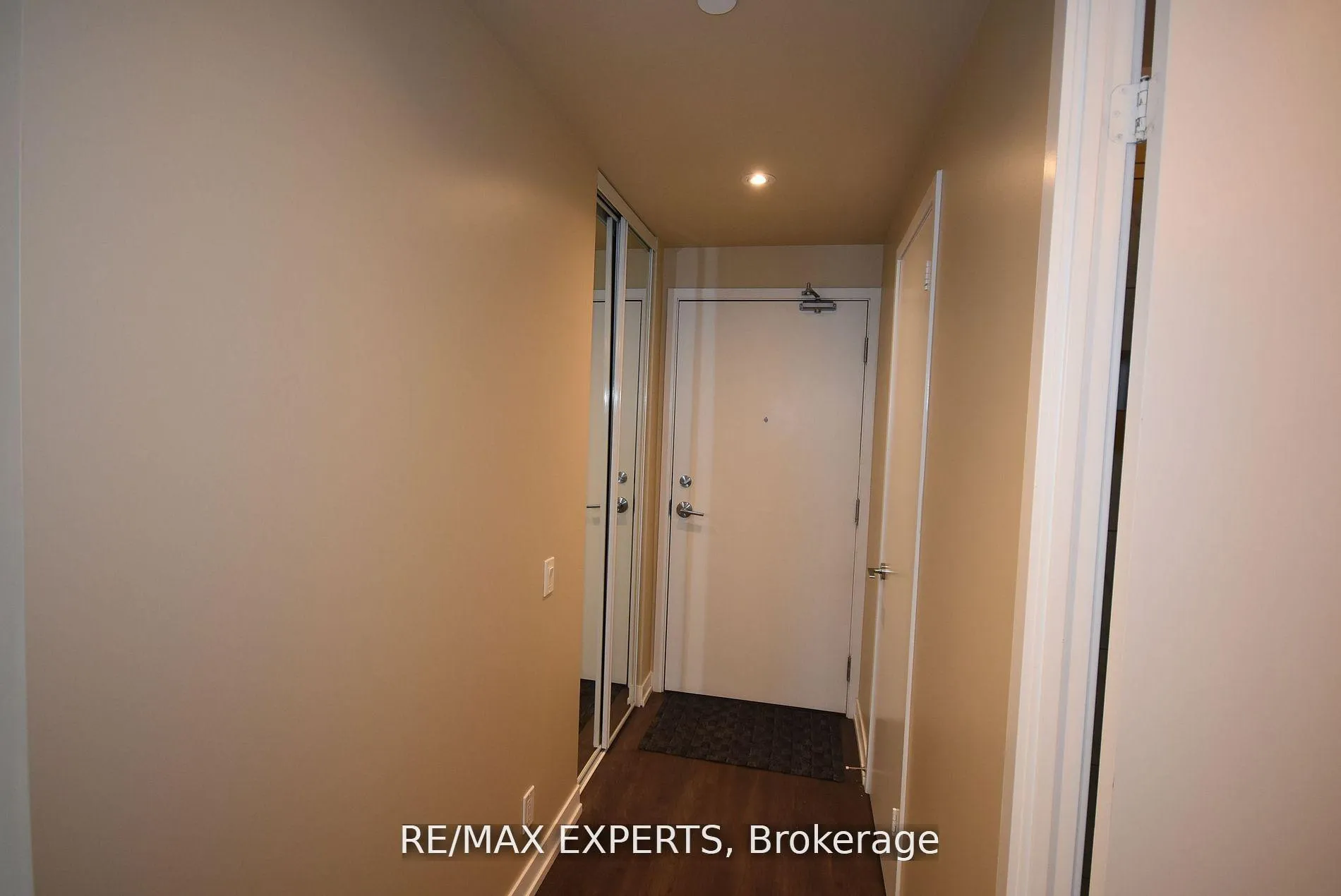 Photo 6 of Unit 5905, 5 Buttermill Avenue, Vaughan, Vaughan Corporate Centre — HOMEH