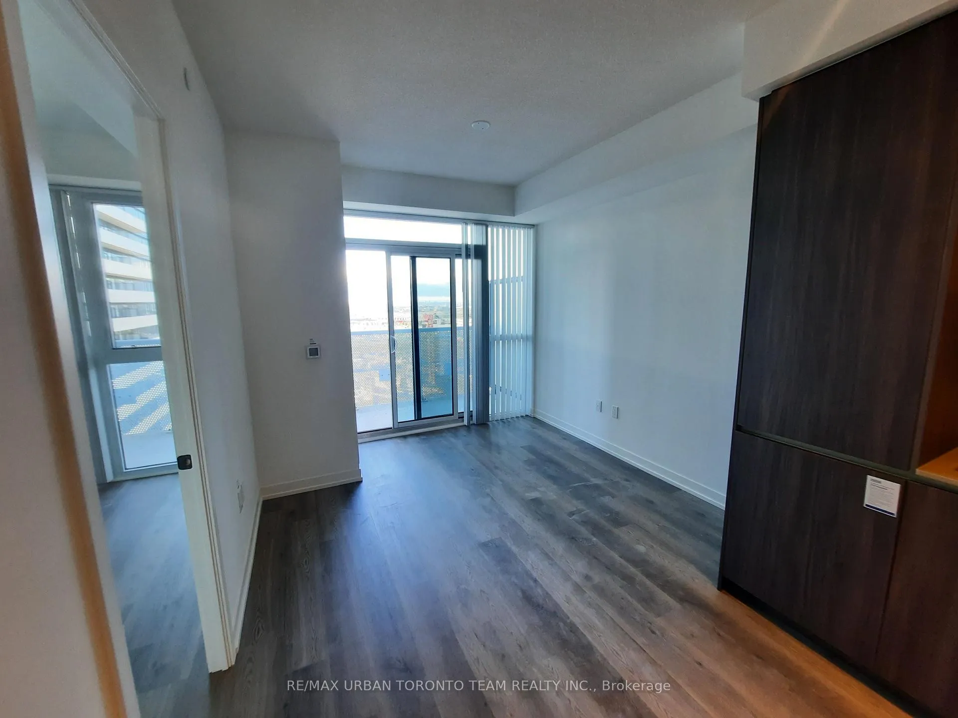 Photo 5 of Unit 710, 8 Interchange Way, Vaughan, Vaughan Corporate Centre — HOMEH