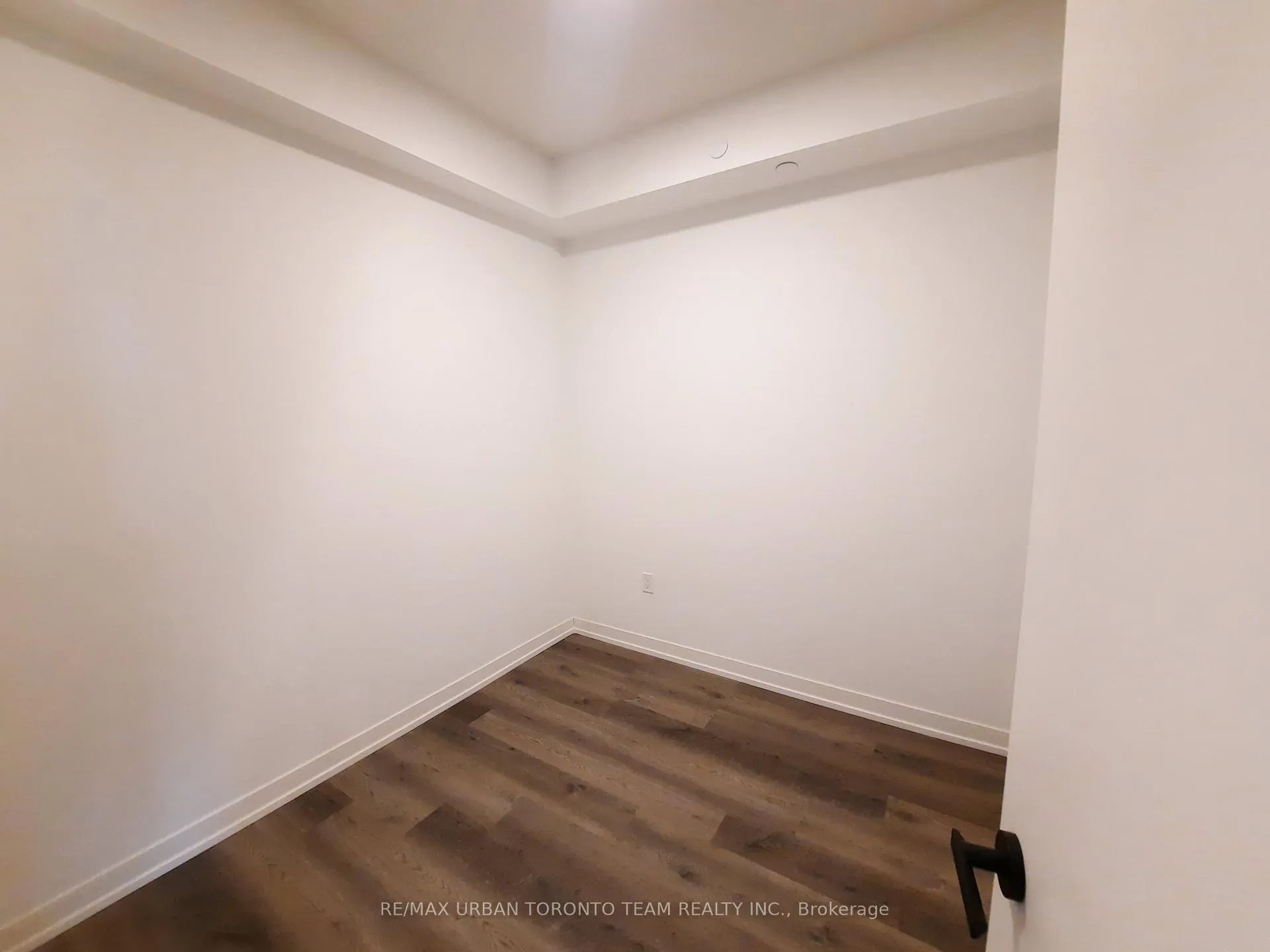 Photo 8 of Unit 710, 8 Interchange Way, Vaughan, Vaughan Corporate Centre — HOMEH