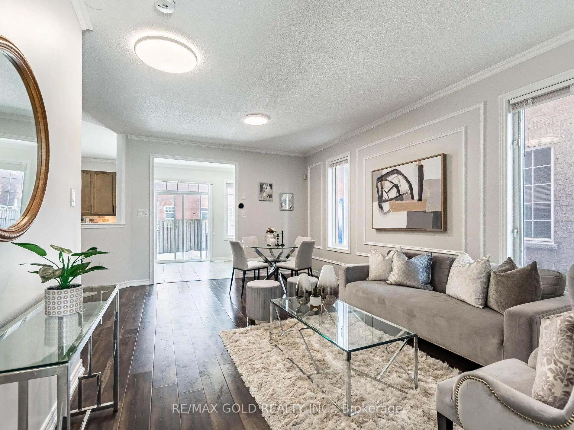 Photo 4 of 47 Connolly Crescent, Brampton, Sandringham-Wellington — HOMEH