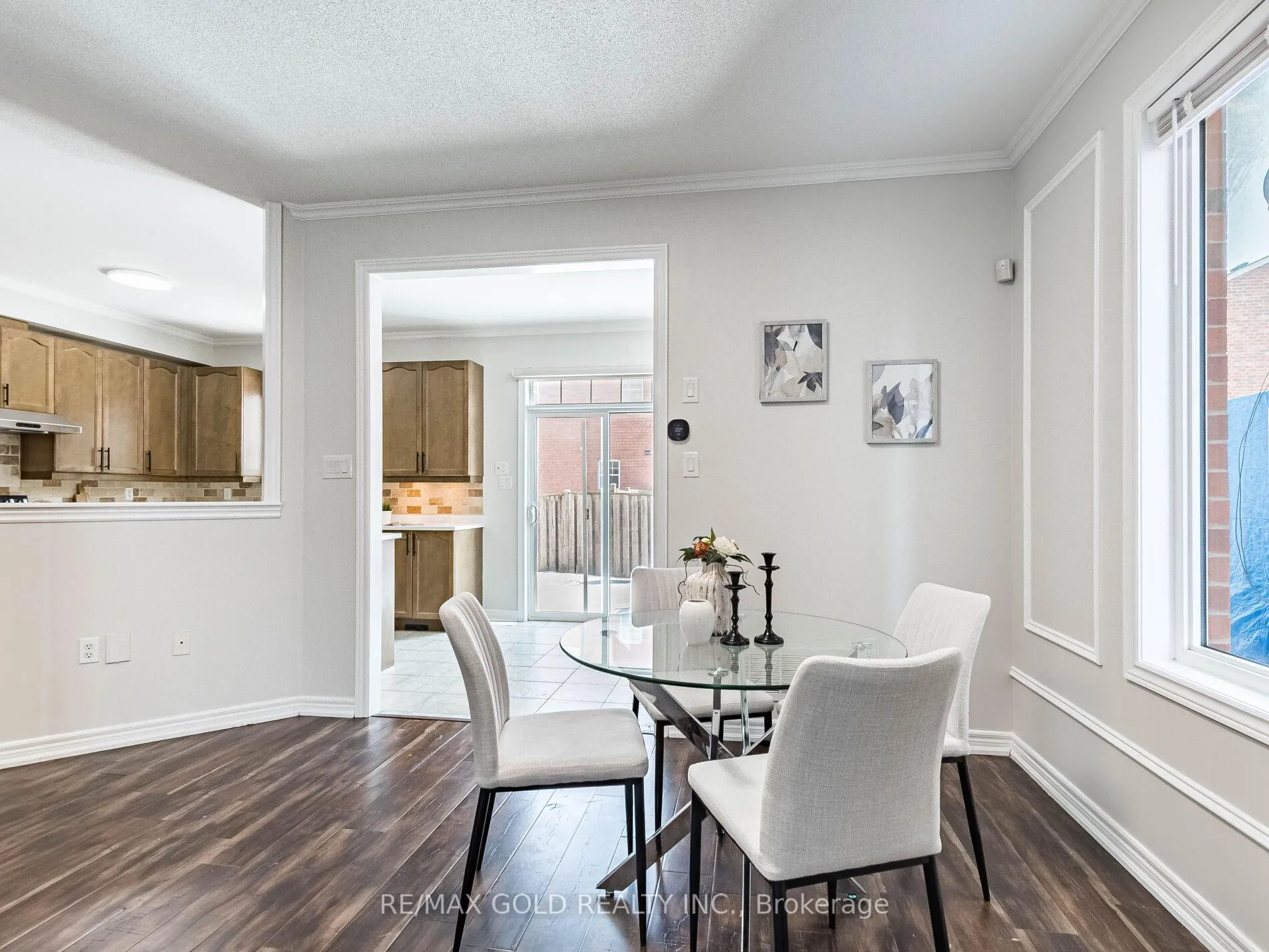 Photo 6 of 47 Connolly Crescent, Brampton, Sandringham-Wellington — HOMEH