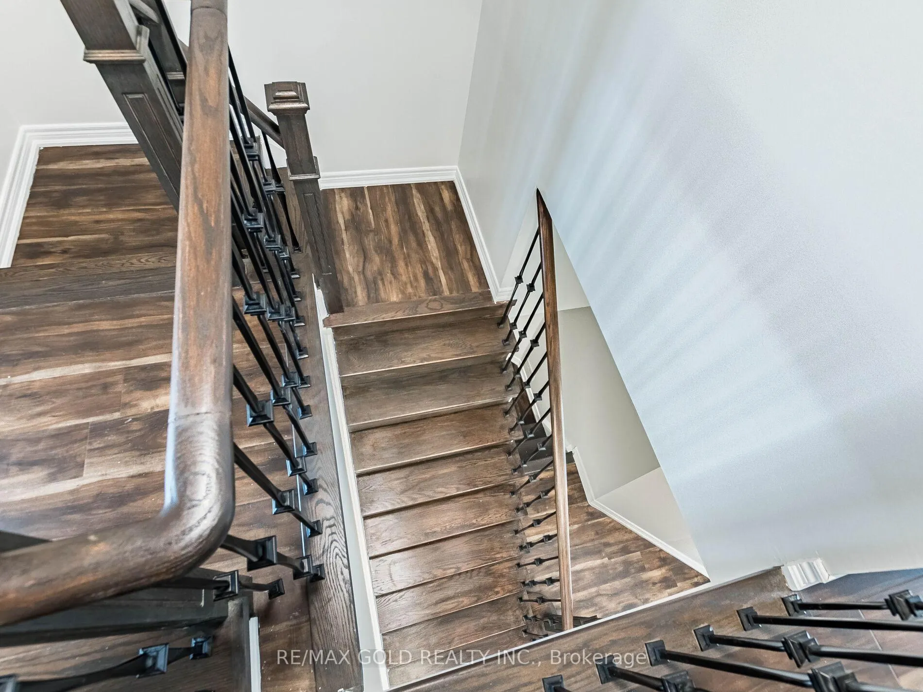 Photo 31 of 47 Connolly Crescent, Brampton, Sandringham-Wellington — HOMEH