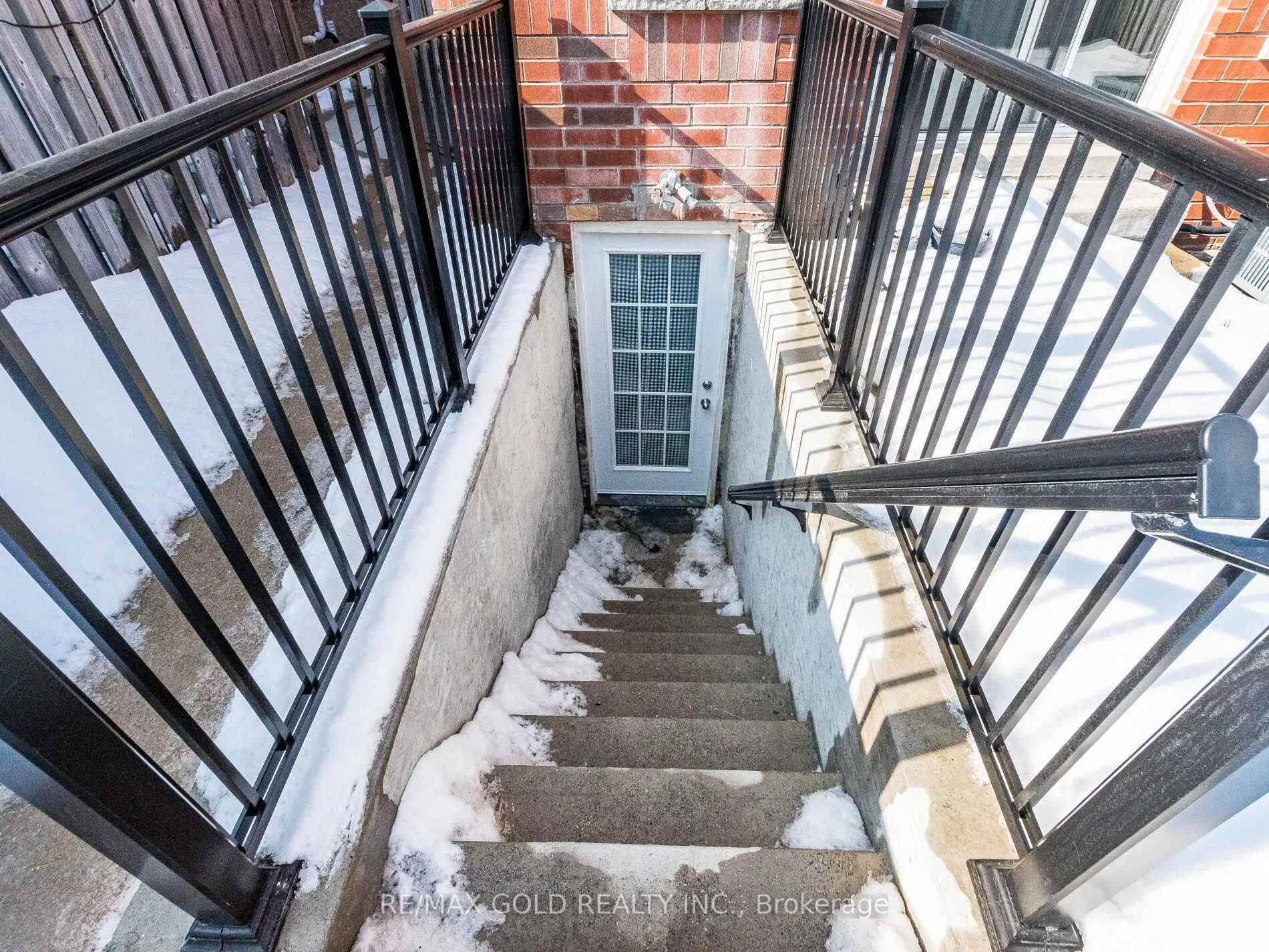 Photo 40 of 47 Connolly Crescent, Brampton, Sandringham-Wellington — HOMEH