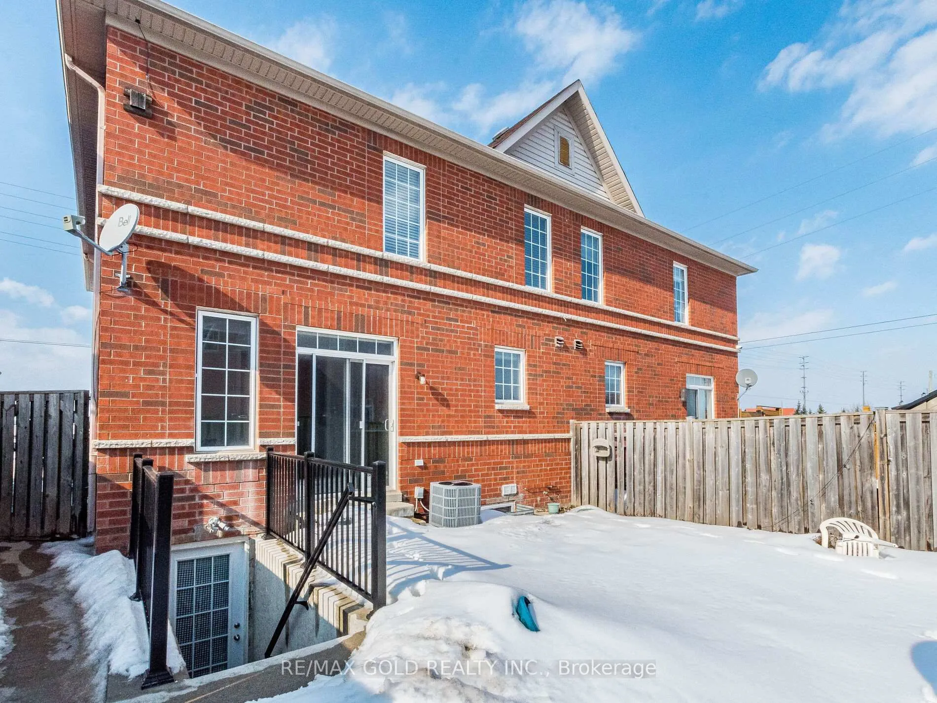 Photo 41 of 47 Connolly Crescent, Brampton, Sandringham-Wellington — HOMEH