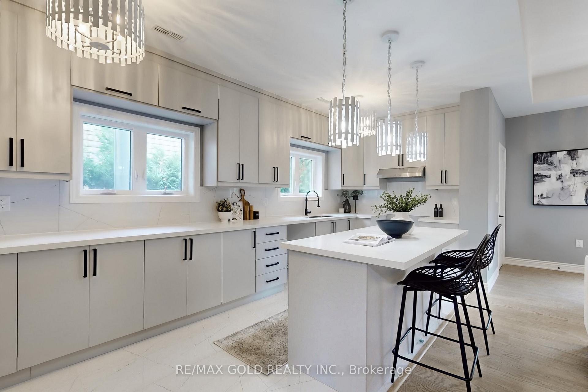 Photo 11 of 1372 Maple Road, Innisfil, Rural Innisfil — HOMEH